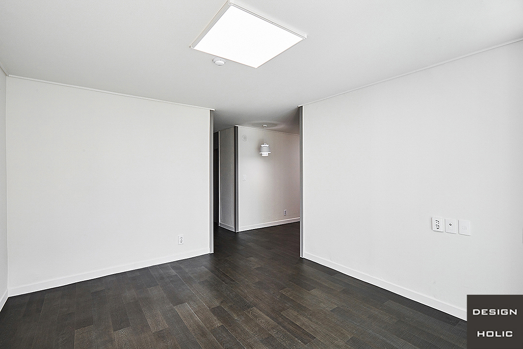 /user/d/designholic/editor/2205/3730074a30dd1fbe332a154b9ababc7d_1652063215_3976.jpg 이미지크게보기