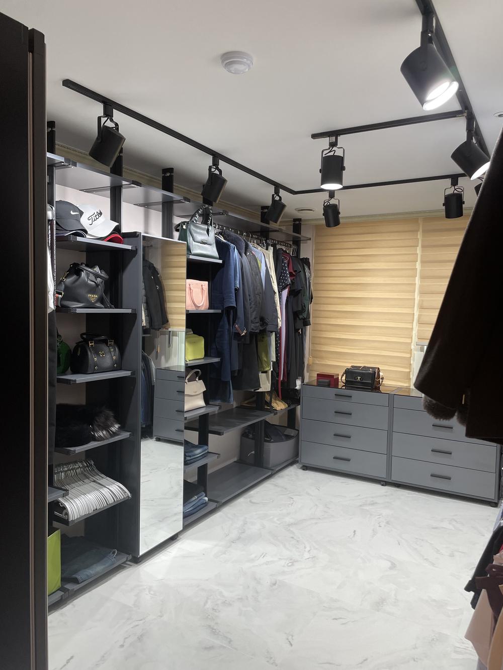 /user/d/designholic/editor/2405/a59e4b3531307944782795cfa6540282_1716430709_3178.jpg 이미지크게보기