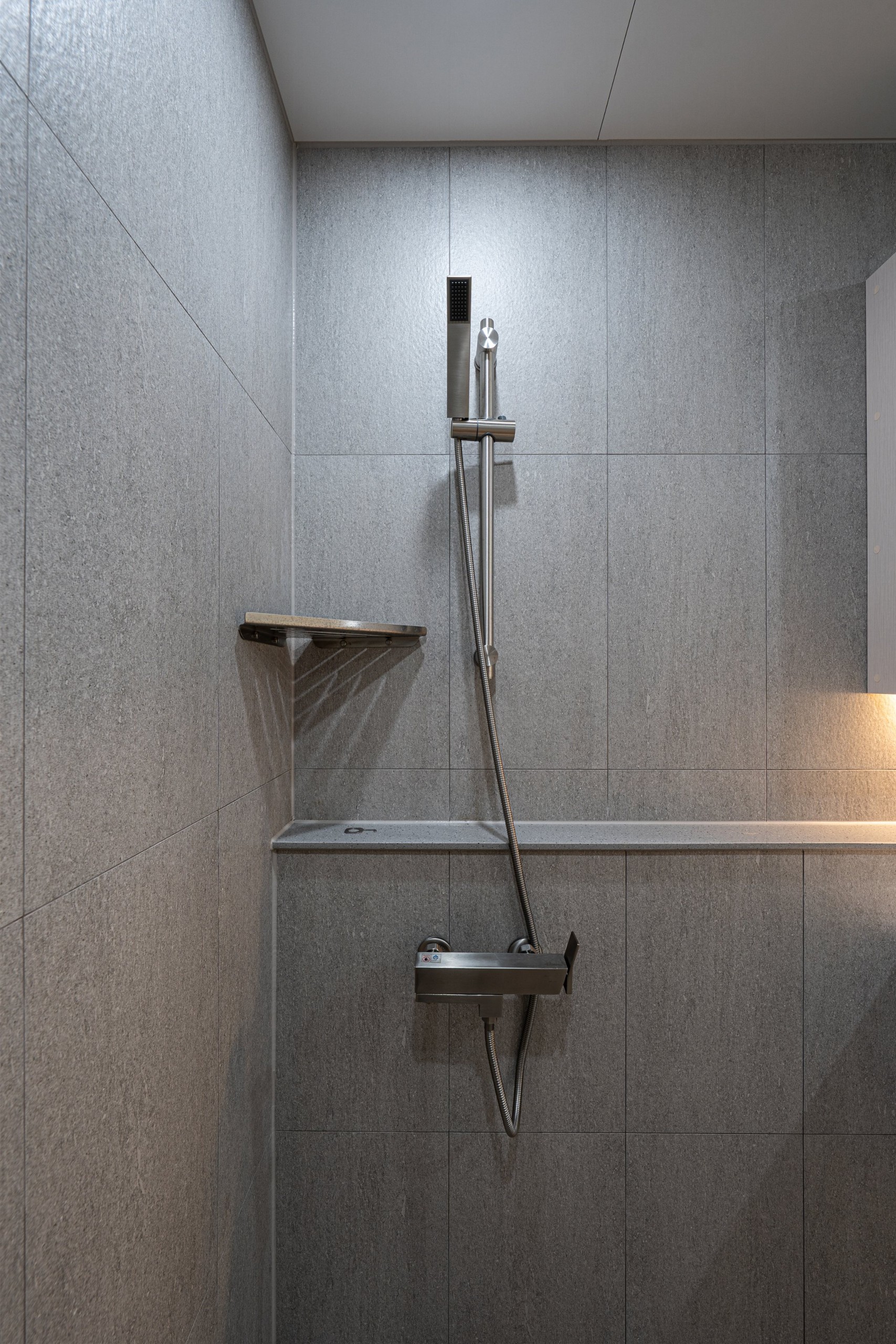 /user/d/designholic/editor/2507/3f33bfca175dd176b350c6b30718639e_1751331302_0221.jpg 이미지크게보기