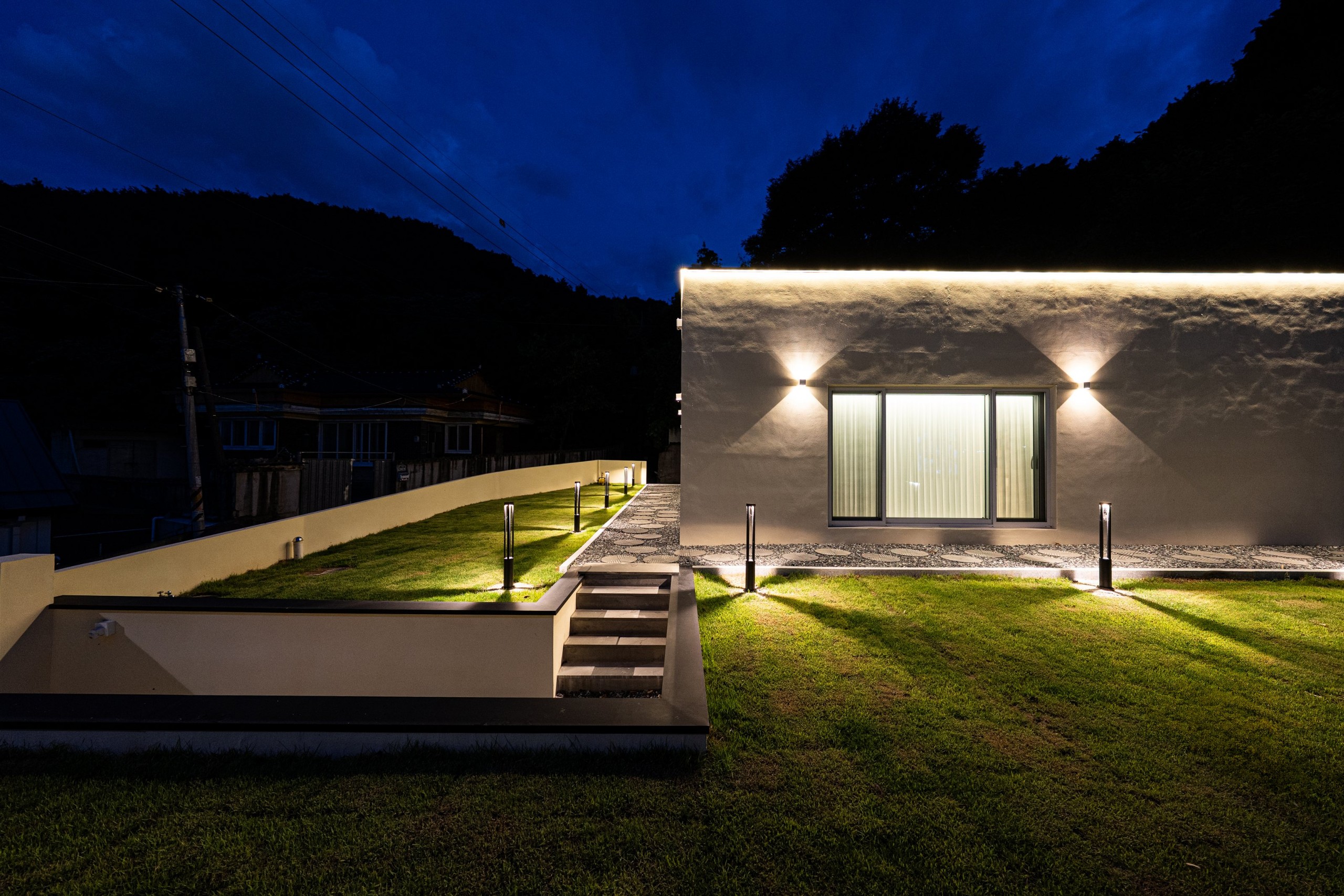 /user/d/designholic/editor/2507/3f33bfca175dd176b350c6b30718639e_1751341949_2279.jpg 이미지크게보기