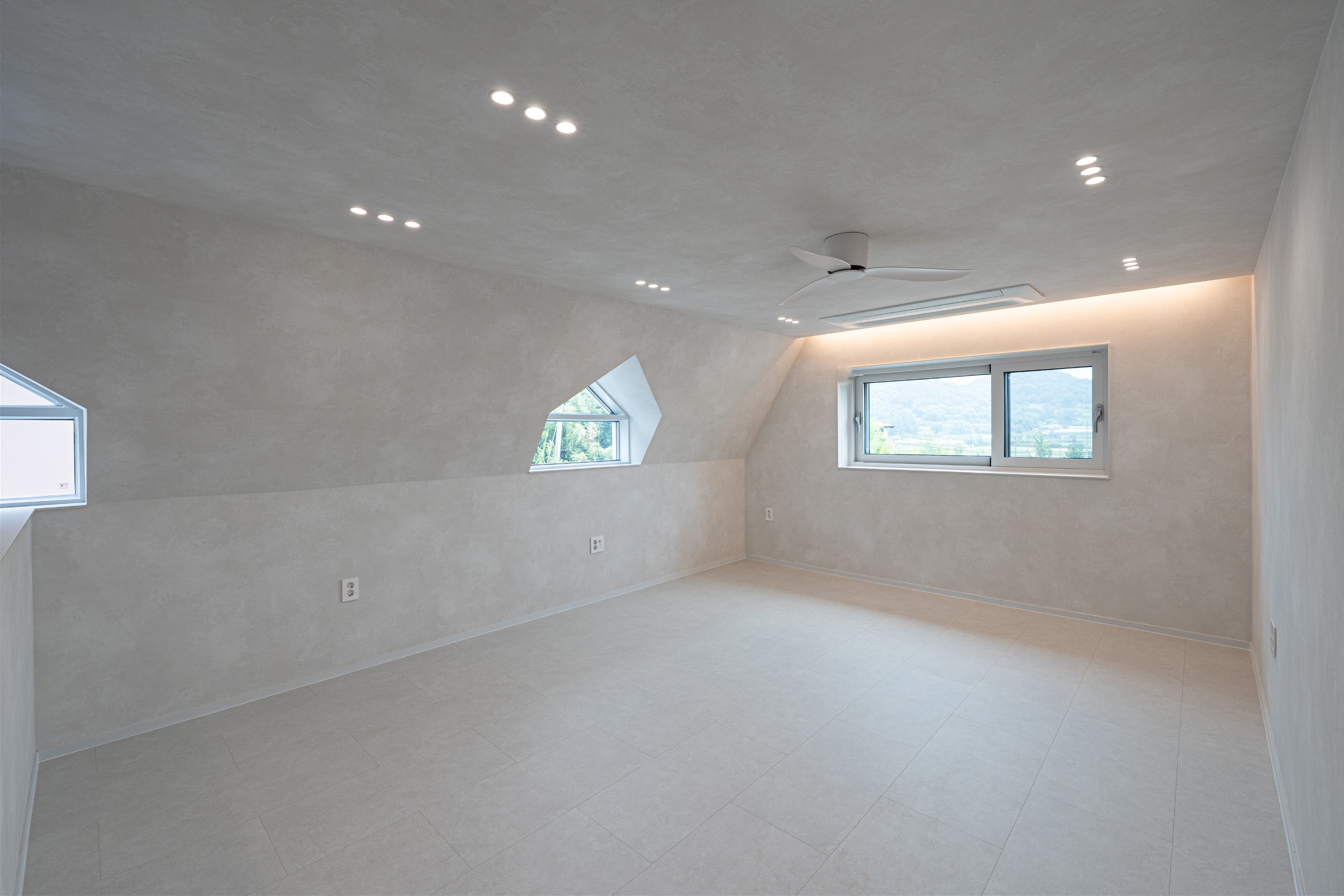 /user/d/designholic/editor/2507/45e0e90c35f469bd1db6ebba4812146c_1752798449_8384.jpg 이미지크게보기