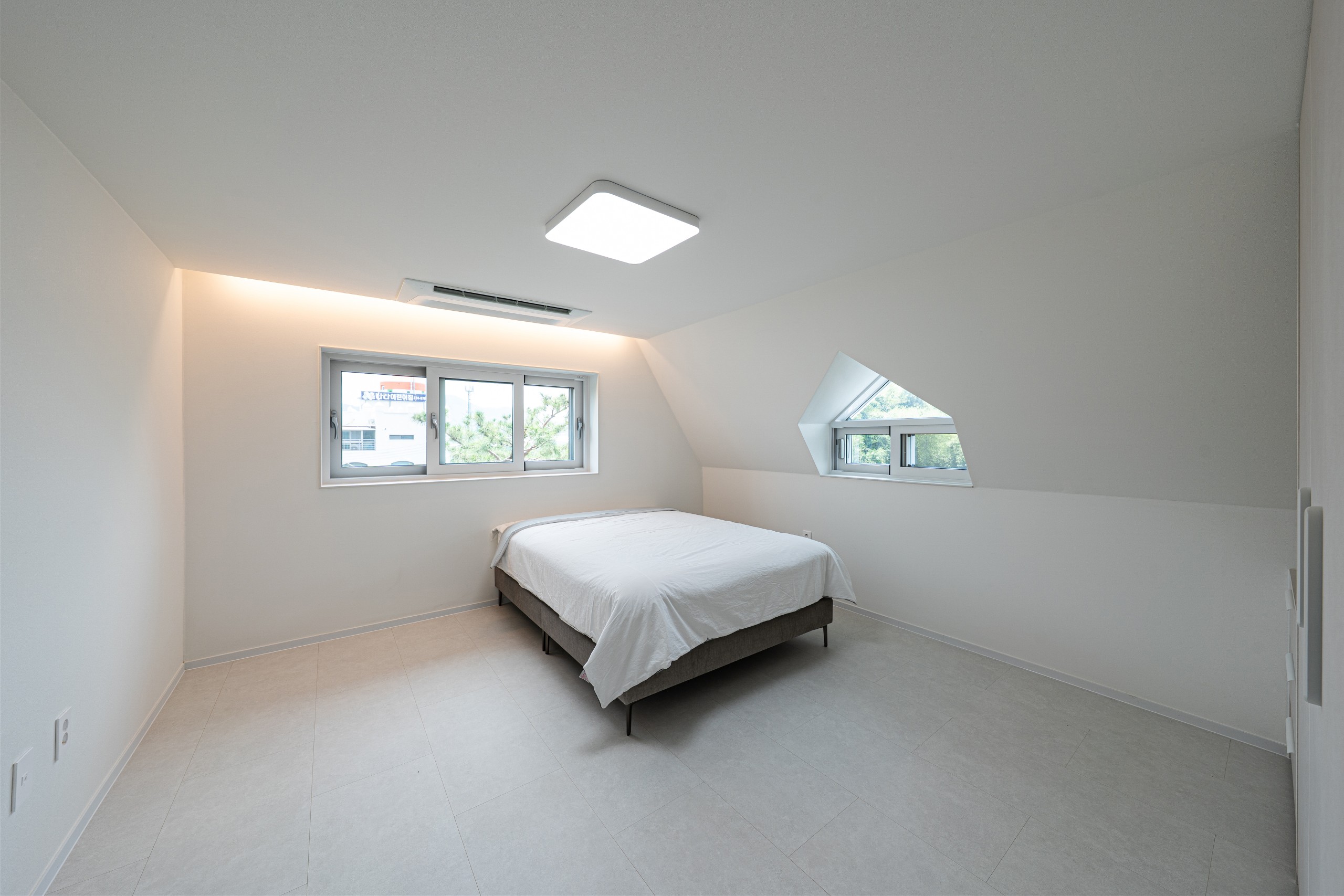 /user/d/designholic/editor/2507/45e0e90c35f469bd1db6ebba4812146c_1752798456_7041.jpg 이미지크게보기