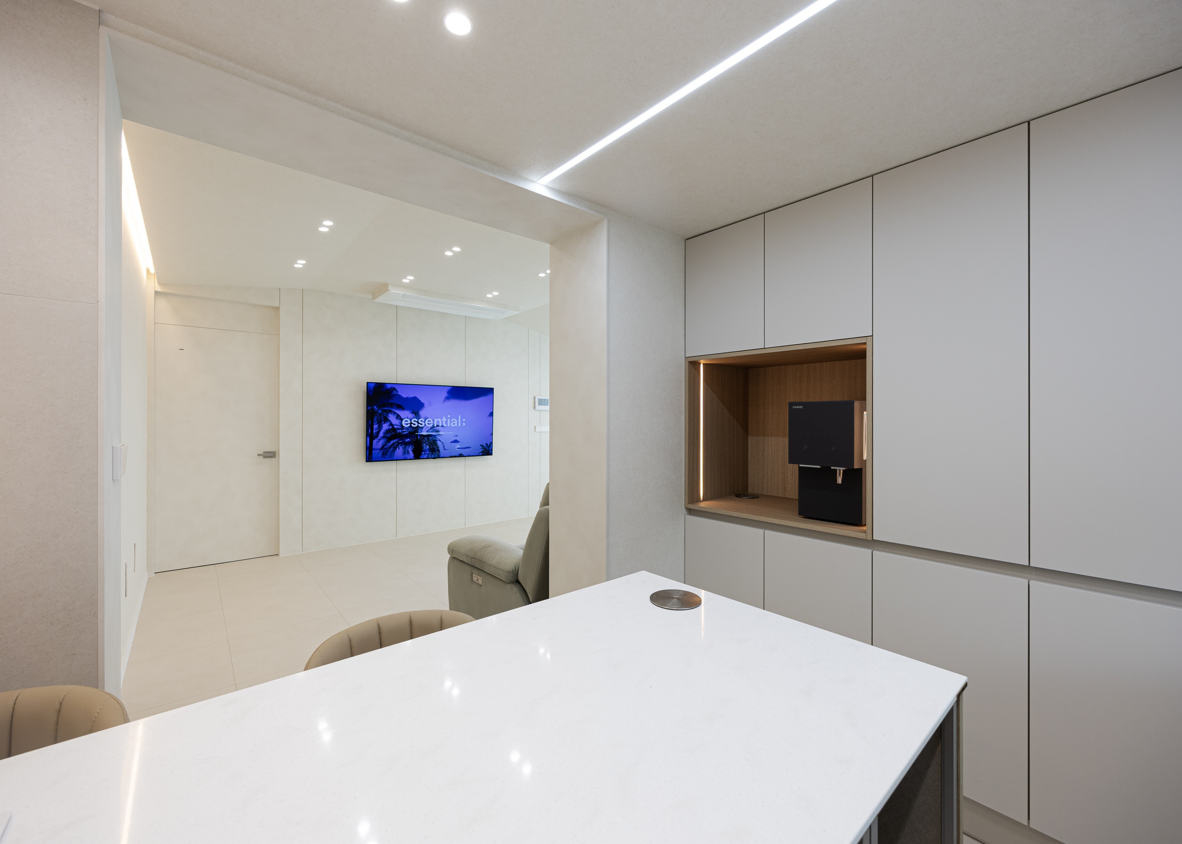 /user/d/designholic/editor/2507/b17f40fd4427079270c93546a55d13e0_1752626913_2649.jpg 이미지크게보기
