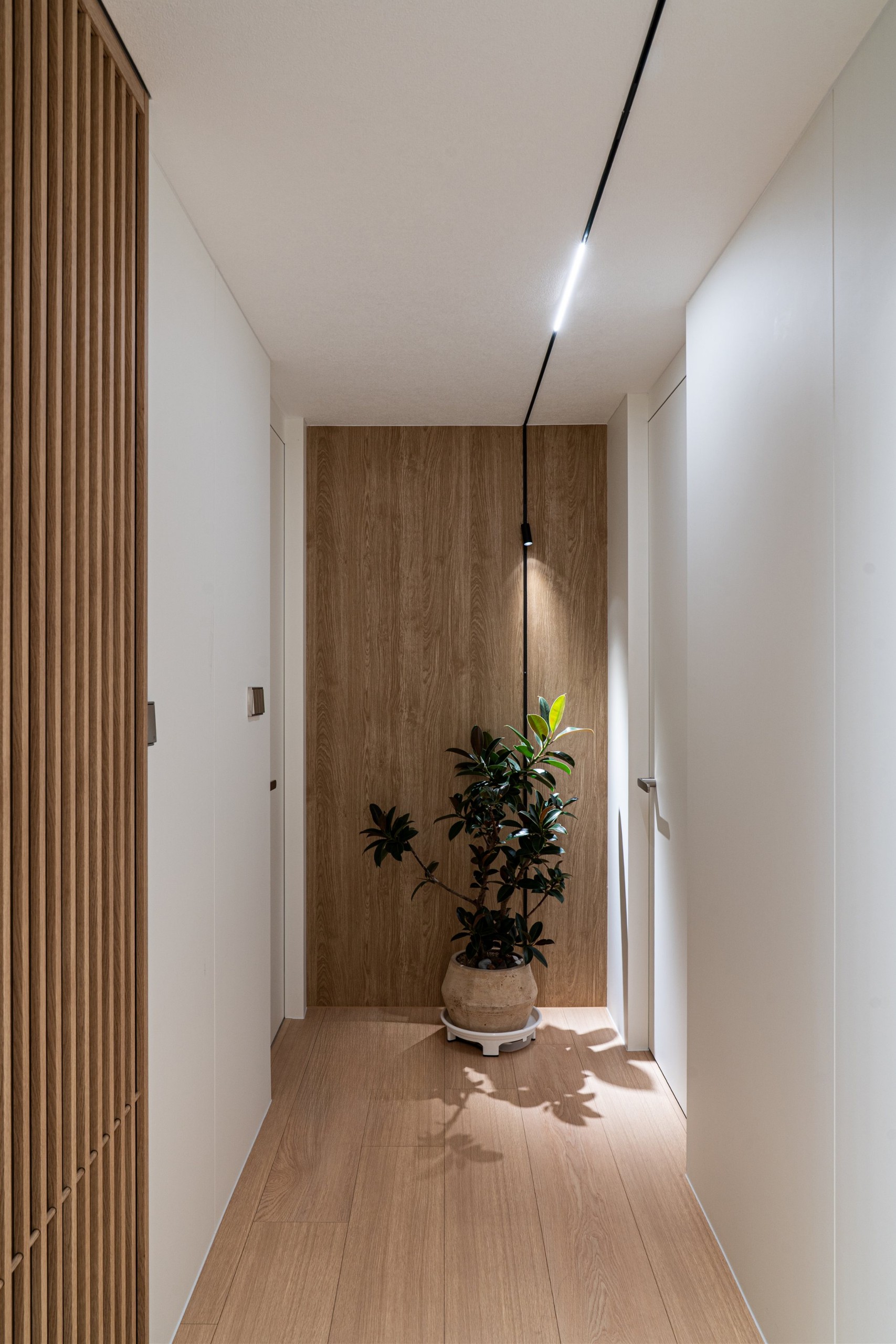 /user/d/designholic/editor/2509/d029462290e77dca470683cb7afa7810_1758589435_7482.jpg 이미지크게보기