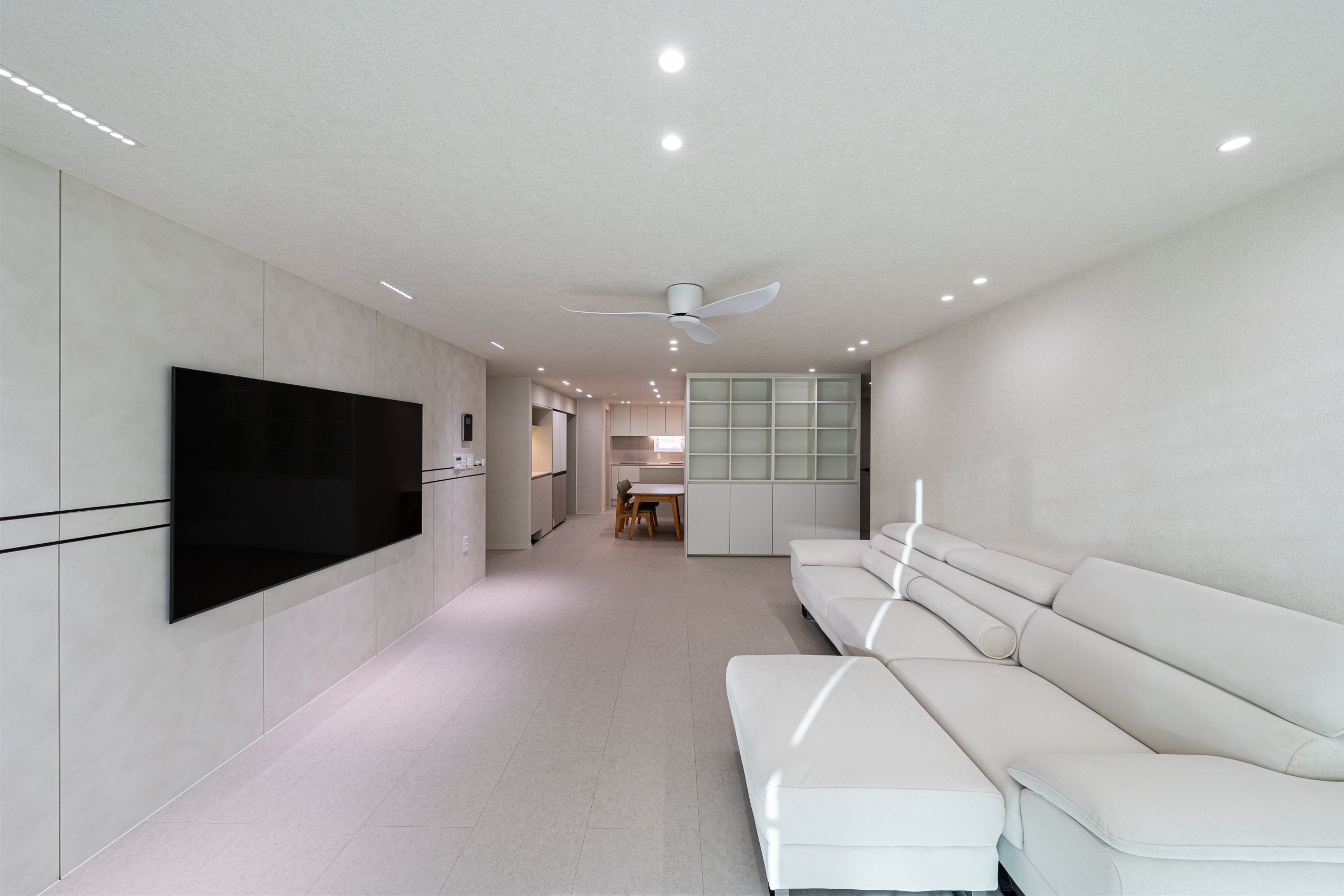 /user/d/designholic/editor/2512/6cc0c19b5c546195f5eb1df921c90572_1765240886_9576.jpg 이미지크게보기