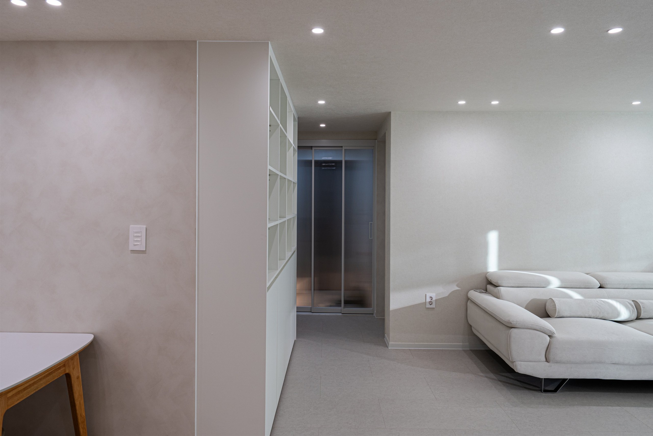 /user/d/designholic/editor/2512/6cc0c19b5c546195f5eb1df921c90572_1765240887_6812.jpg 이미지크게보기