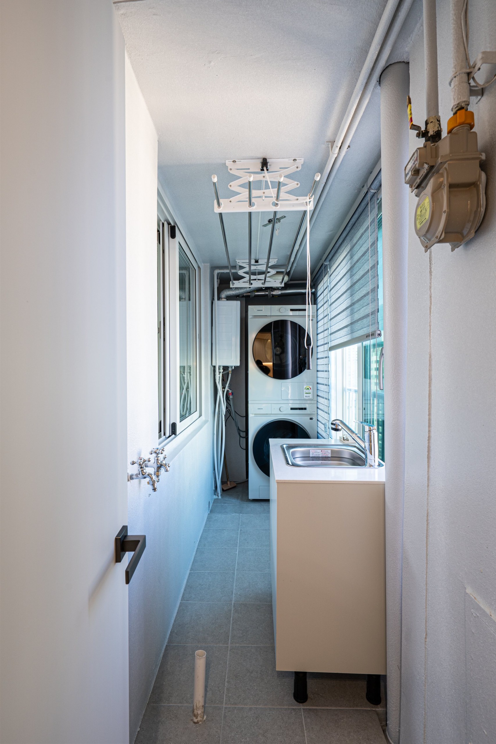 /user/d/designholic/editor/2512/6cc0c19b5c546195f5eb1df921c90572_1765240899_2111.jpg 이미지크게보기