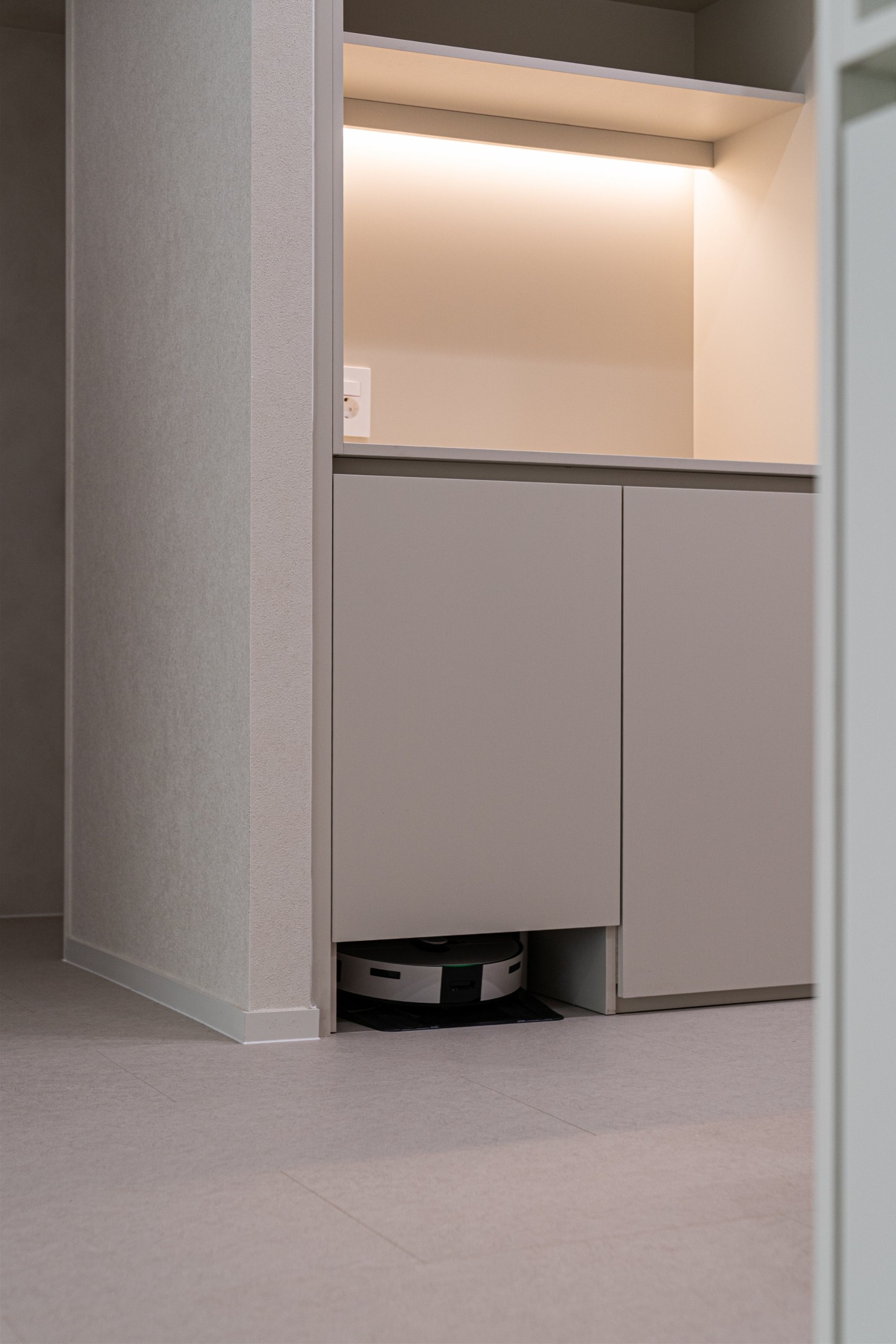 /user/d/designholic/editor/2512/6cc0c19b5c546195f5eb1df921c90572_1765240912_6203.jpg 이미지크게보기