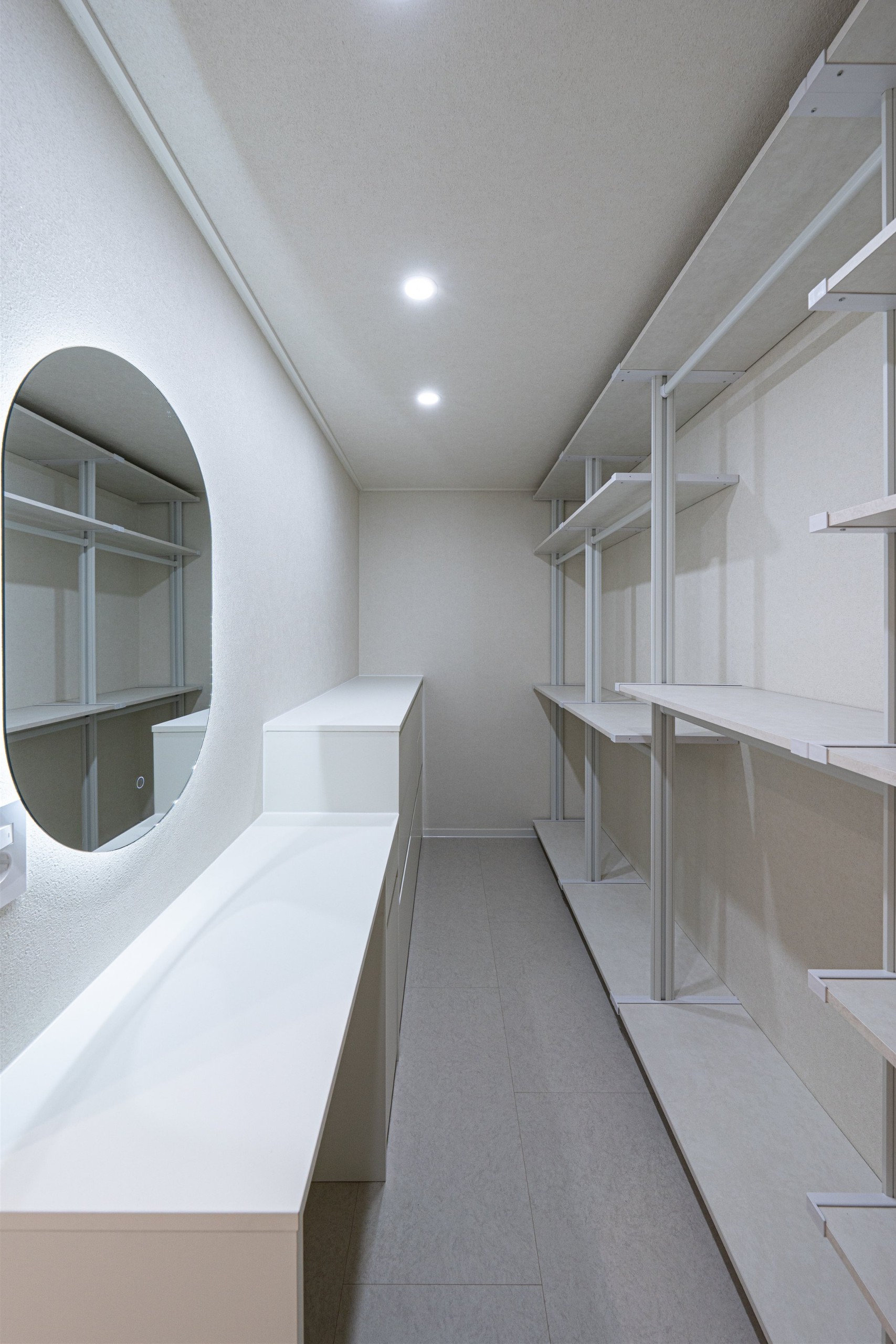 /user/d/designholic/editor/2512/6cc0c19b5c546195f5eb1df921c90572_1765240919_8764.jpg 이미지크게보기