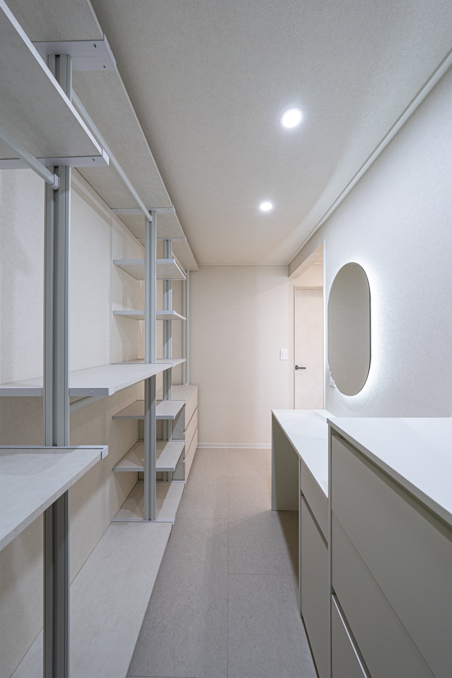 /user/d/designholic/editor/2512/6cc0c19b5c546195f5eb1df921c90572_1765240925_055.jpg 이미지크게보기