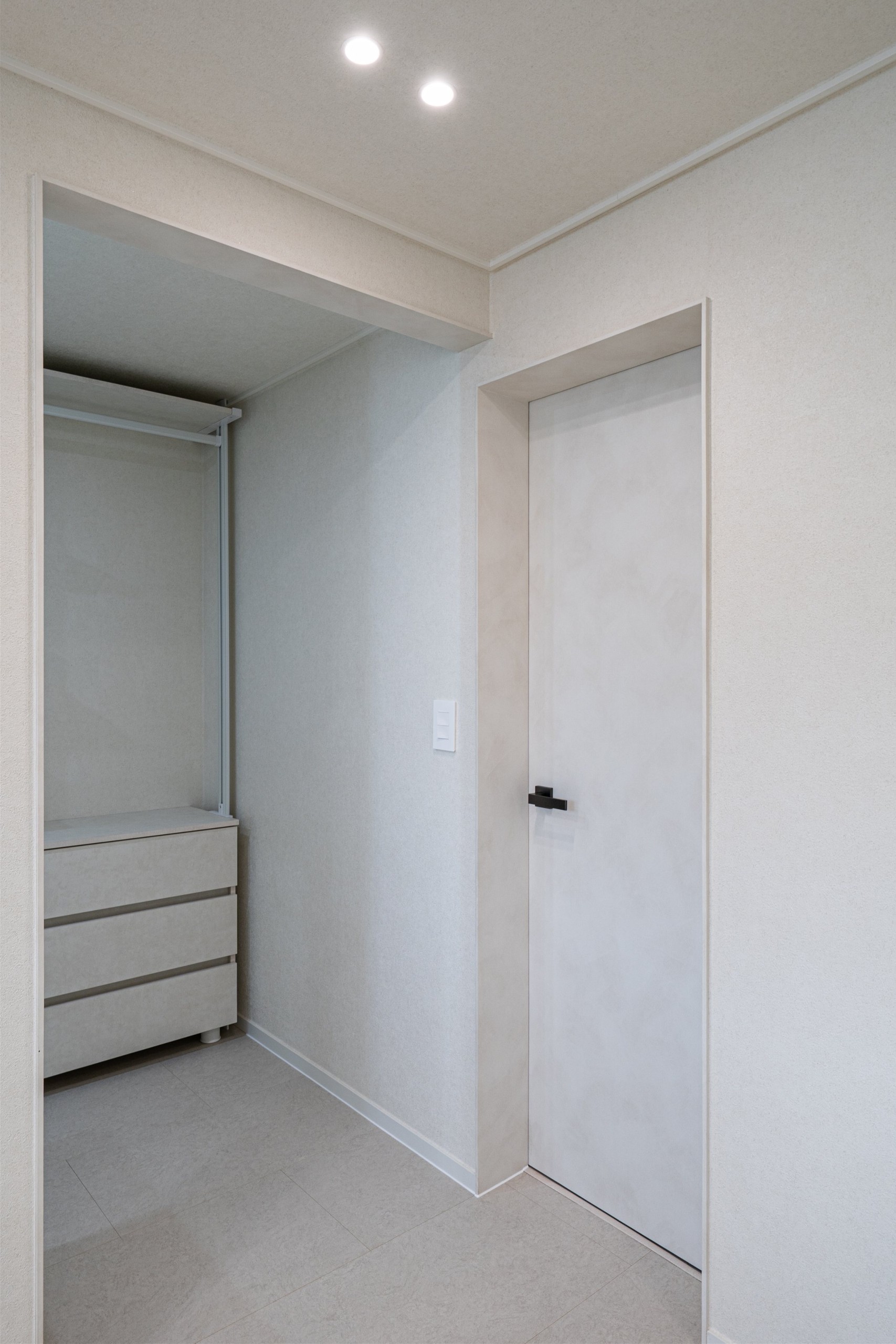 /user/d/designholic/editor/2512/6cc0c19b5c546195f5eb1df921c90572_1765240925_3567.jpg 이미지크게보기