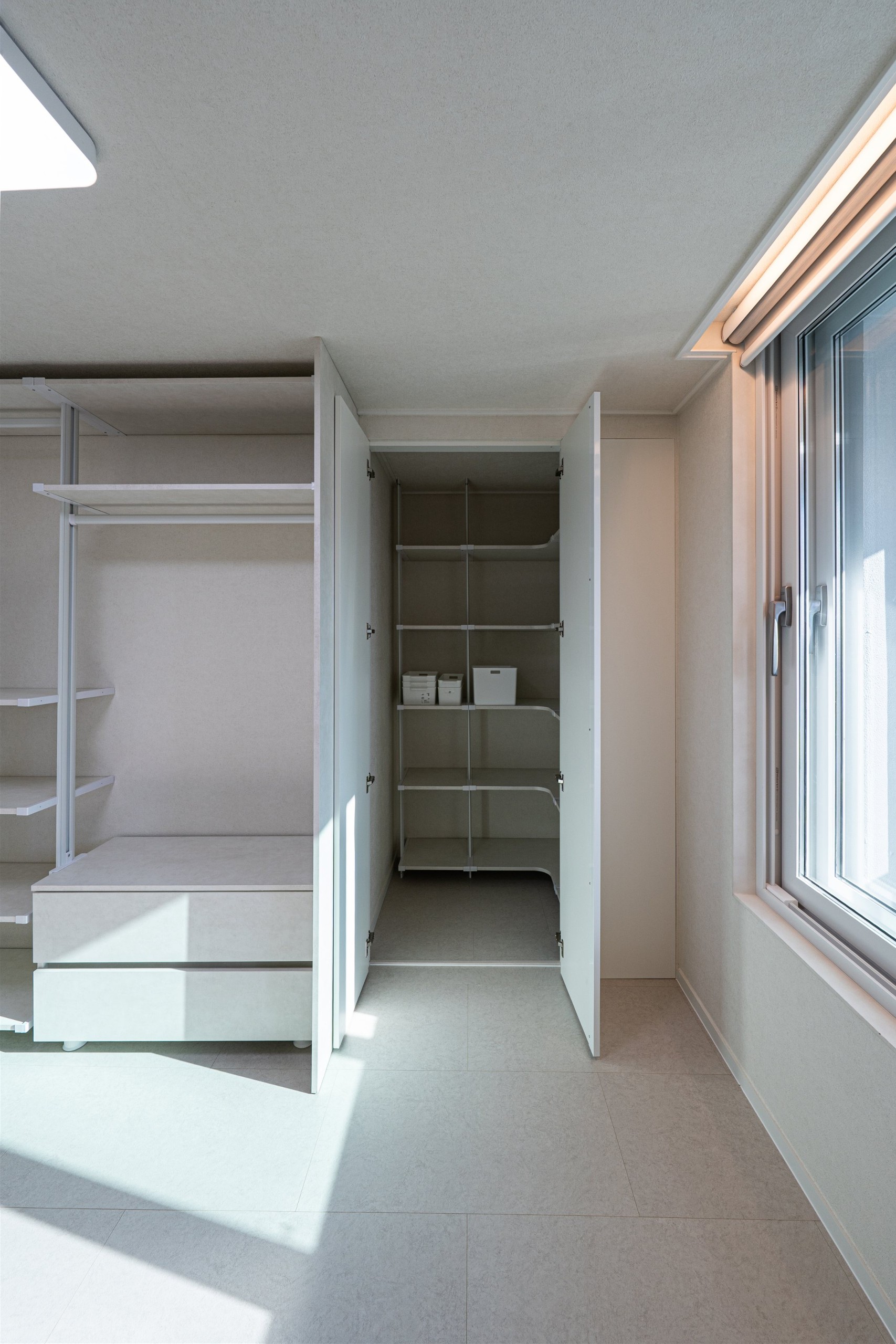 /user/d/designholic/editor/2512/6cc0c19b5c546195f5eb1df921c90572_1765240939_9793.jpg 이미지크게보기