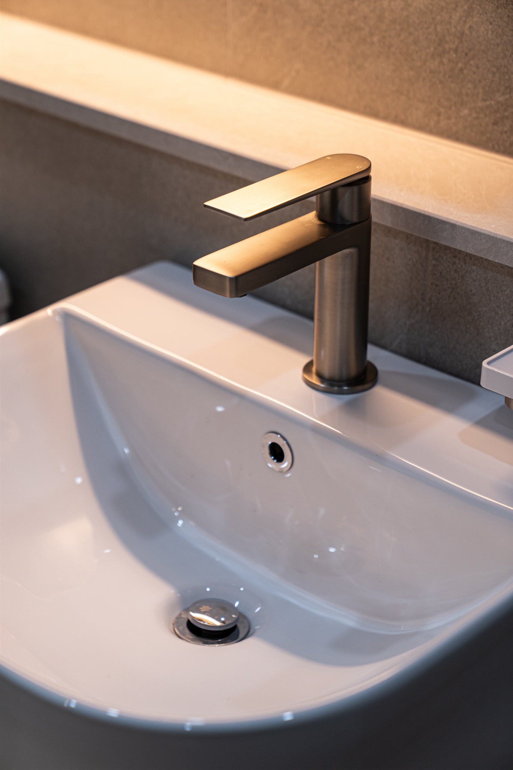 /user/d/designholic/editor/2512/6cc0c19b5c546195f5eb1df921c90572_1765240953_653.jpg 이미지크게보기