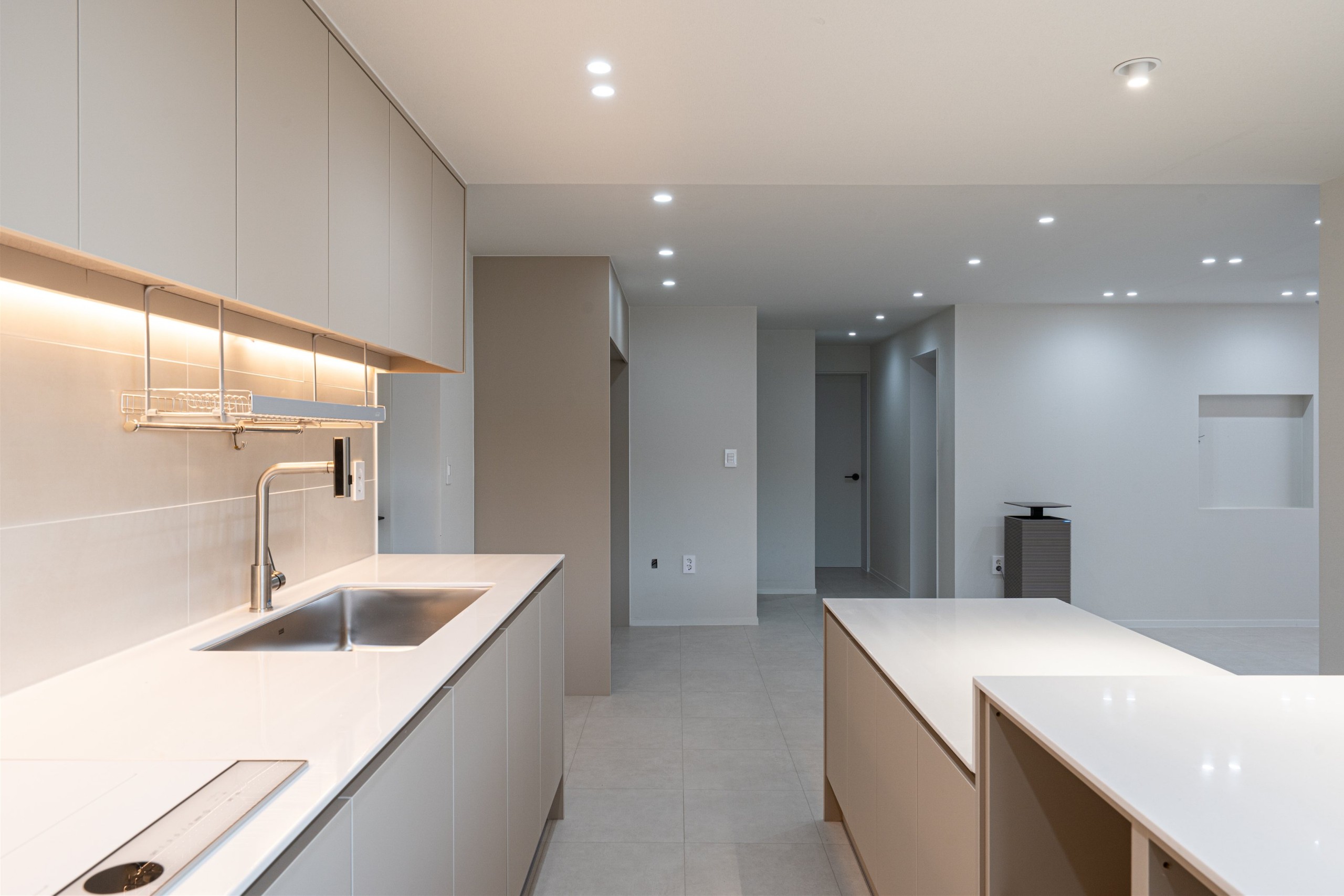 /user/d/designholic/editor/2601/5166de39b1e45b8d9e4877513dff9627_1768444398_4025.jpg 이미지크게보기