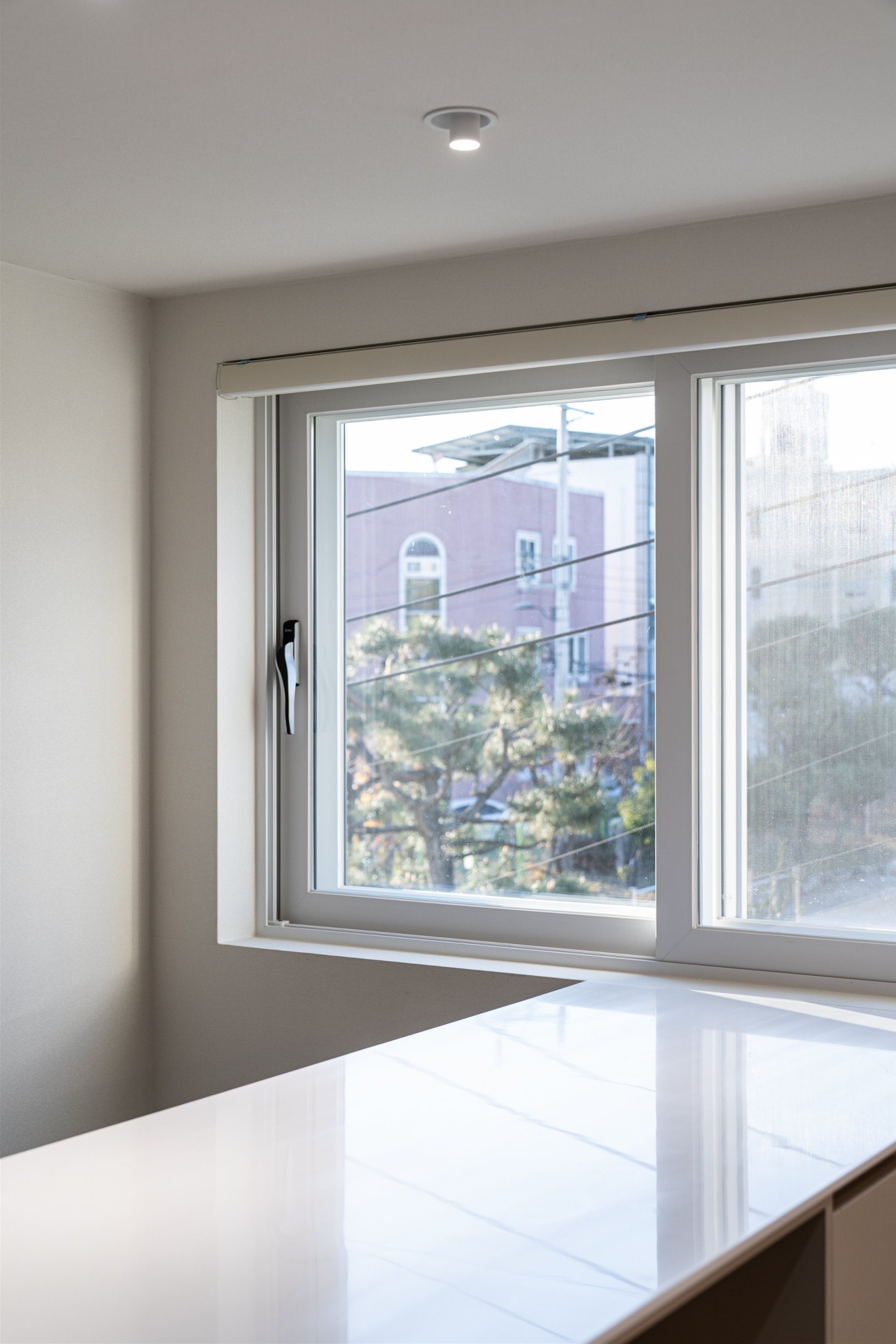 /user/d/designholic/editor/2601/5166de39b1e45b8d9e4877513dff9627_1768444399_0666.jpg 이미지크게보기