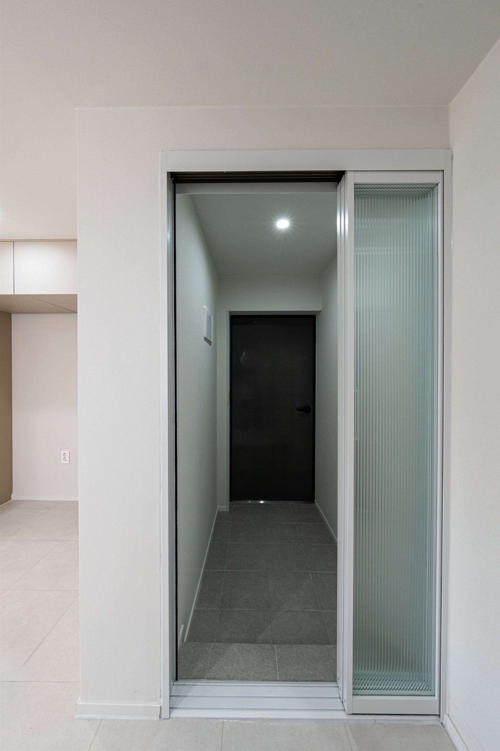 /user/d/designholic/editor/2601/5166de39b1e45b8d9e4877513dff9627_1768444404_2662.jpg 이미지크게보기