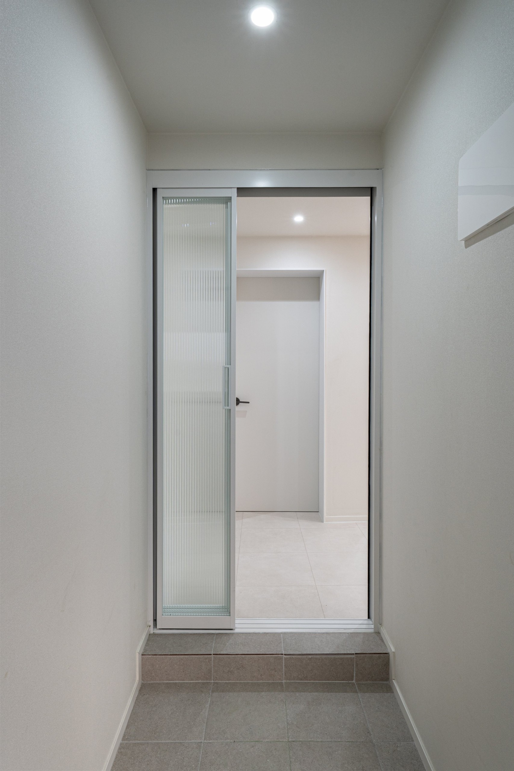 /user/d/designholic/editor/2601/5166de39b1e45b8d9e4877513dff9627_1768444404_8326.jpg 이미지크게보기