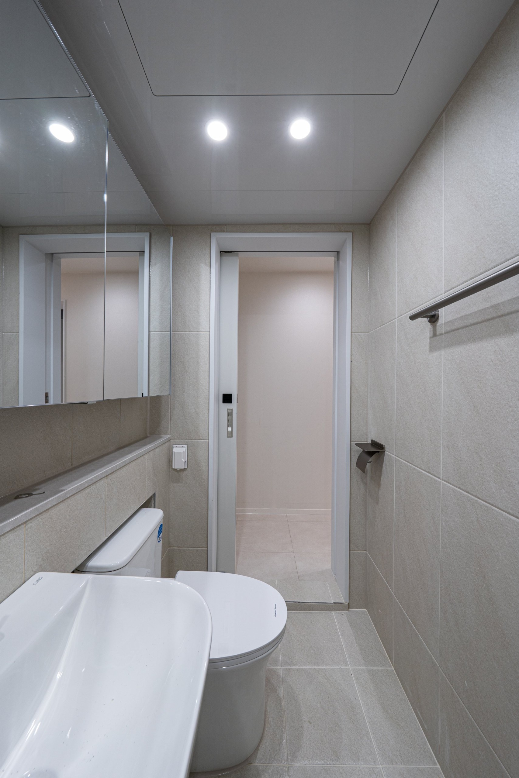 /user/d/designholic/editor/2601/5166de39b1e45b8d9e4877513dff9627_1768444417_185.jpg 이미지크게보기