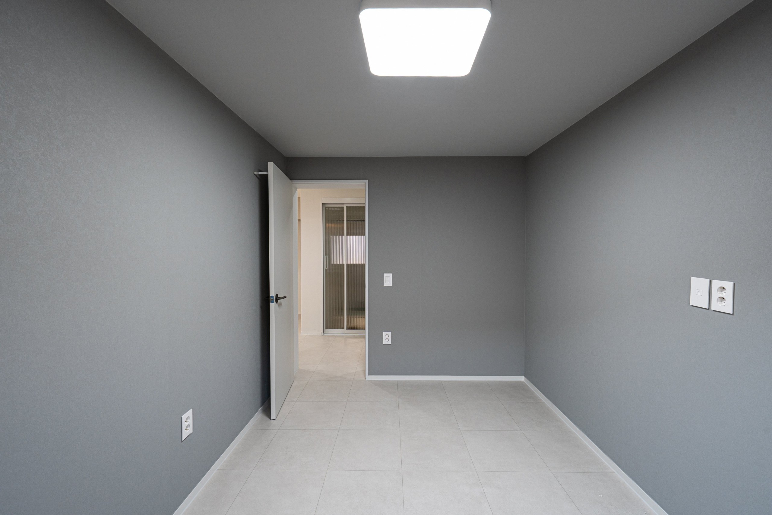 /user/d/designholic/editor/2601/5166de39b1e45b8d9e4877513dff9627_1768444449_9952.jpg 이미지크게보기