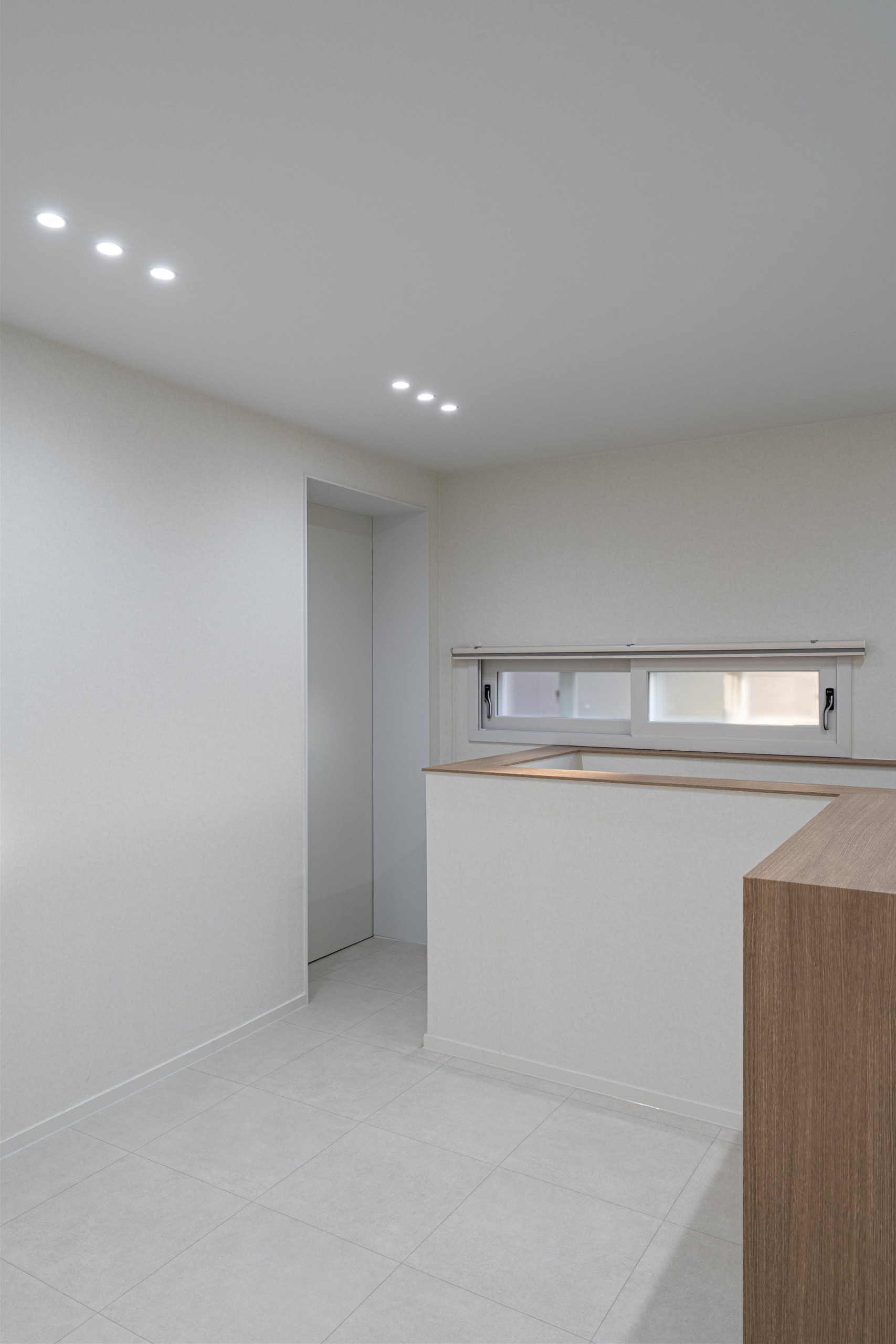 /user/d/designholic/editor/2601/5166de39b1e45b8d9e4877513dff9627_1768444455_9369.jpg 이미지크게보기