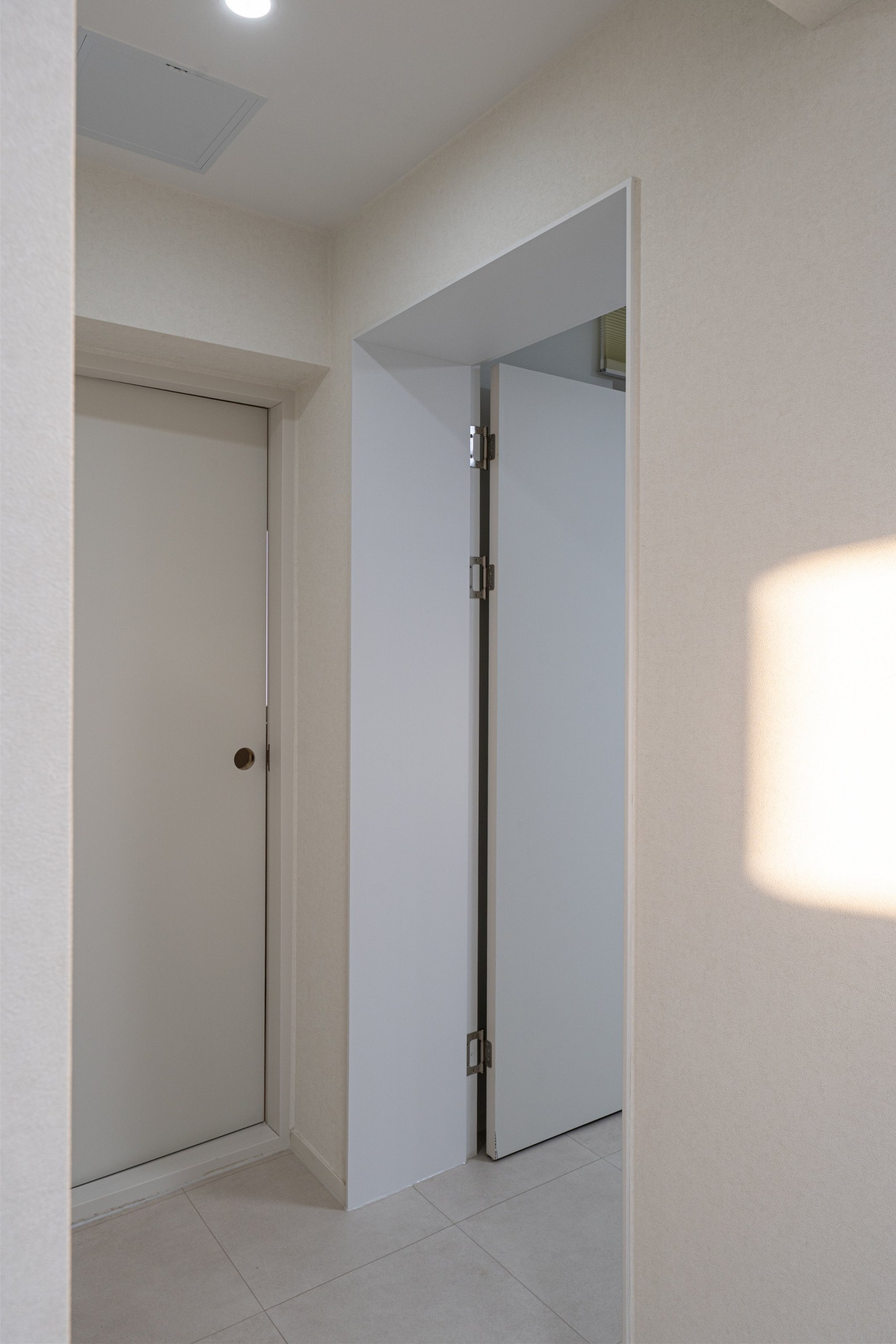 /user/d/designholic/editor/2601/5166de39b1e45b8d9e4877513dff9627_1768444461_016.jpg 이미지크게보기