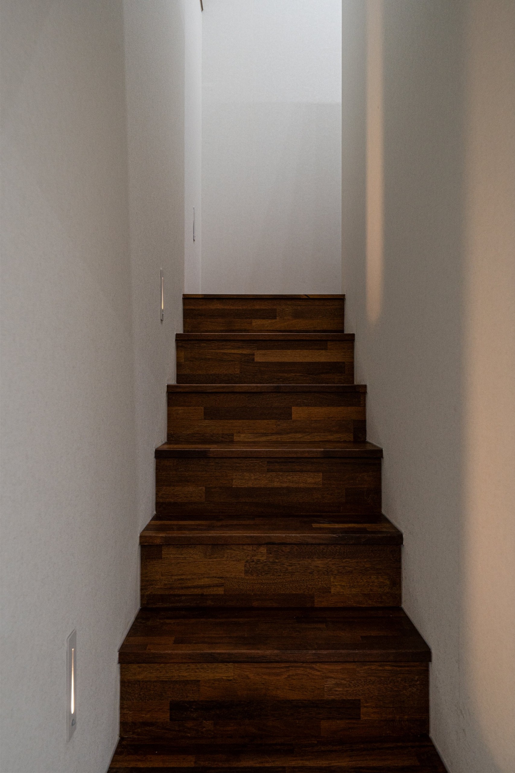 /user/d/designholic/editor/2601/5166de39b1e45b8d9e4877513dff9627_1768444489_7734.jpg 이미지크게보기