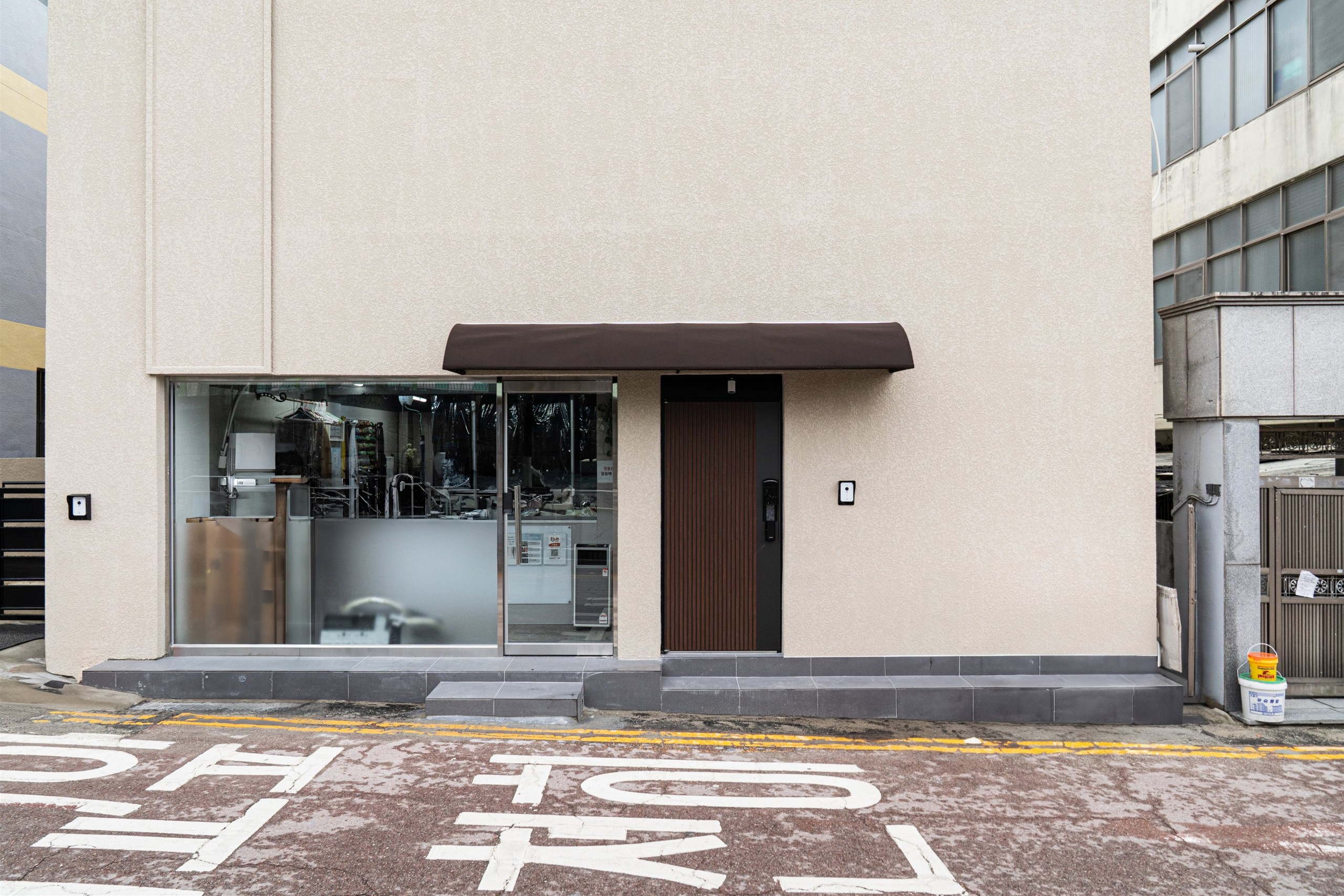 /user/d/designholic/editor/2601/5166de39b1e45b8d9e4877513dff9627_1768444579_3684.jpg 이미지크게보기