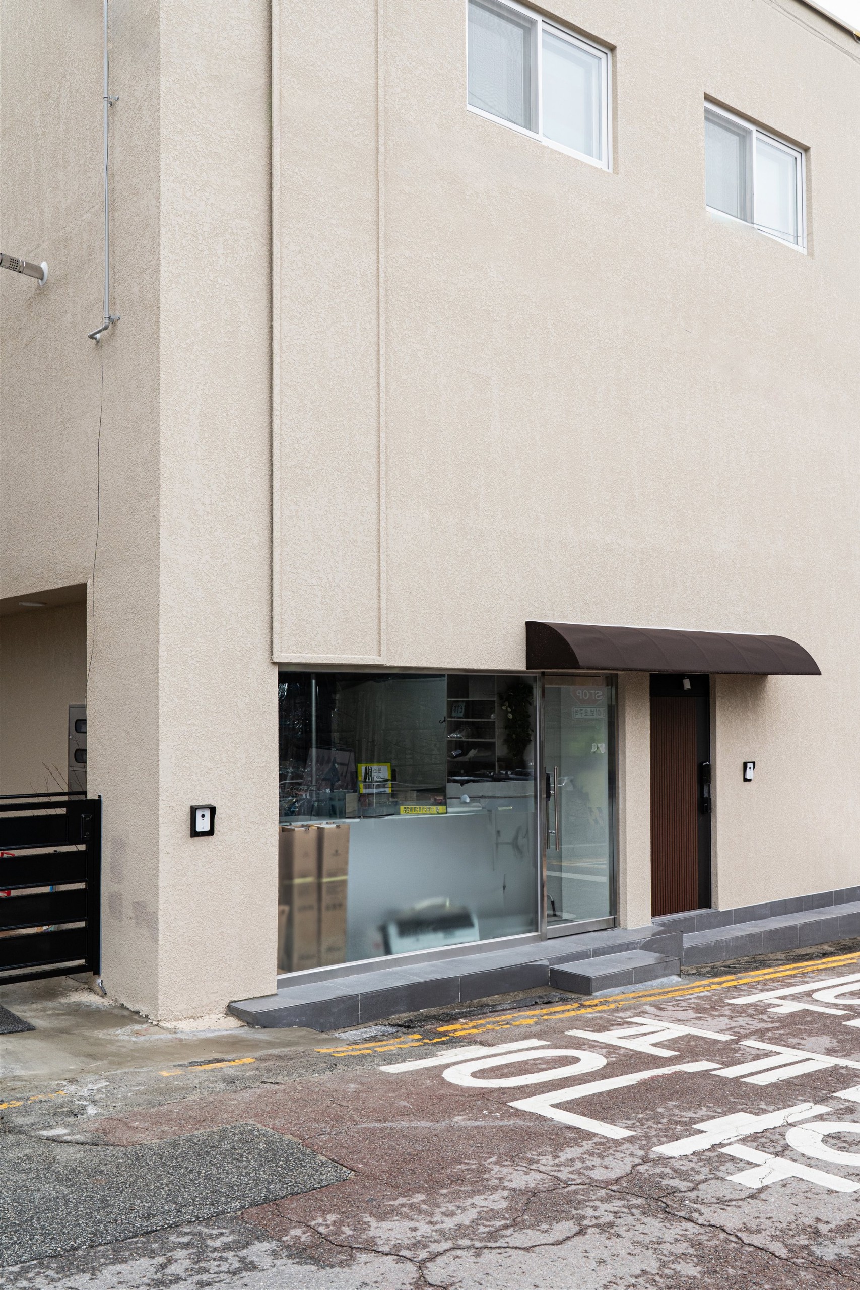 /user/d/designholic/editor/2601/5166de39b1e45b8d9e4877513dff9627_1768444579_7203.jpg 이미지크게보기