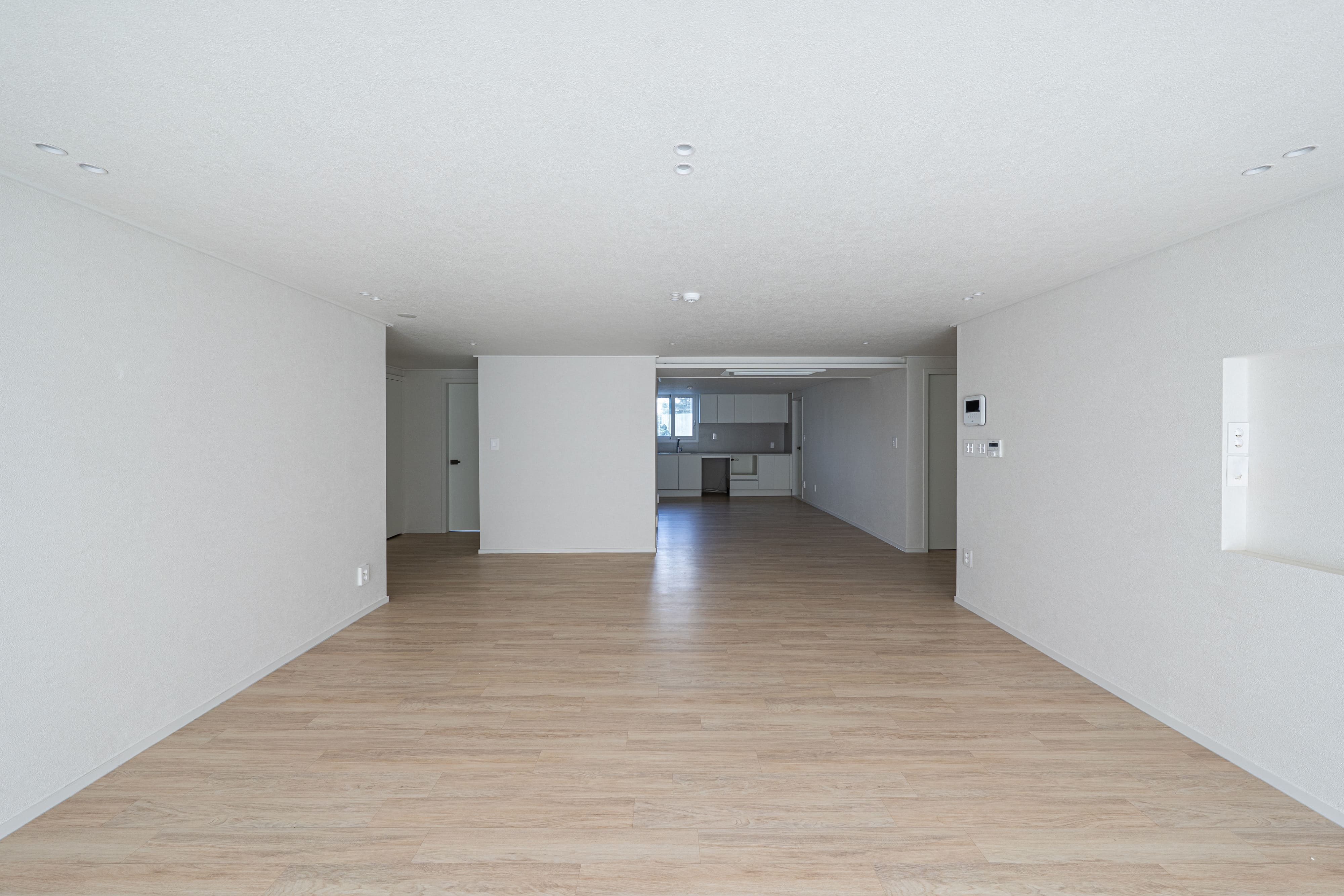 /user/d/designholic/editor/2603/5dc4421a903937ca69570e315d4136b0_1773645955_0291.jpg 이미지크게보기