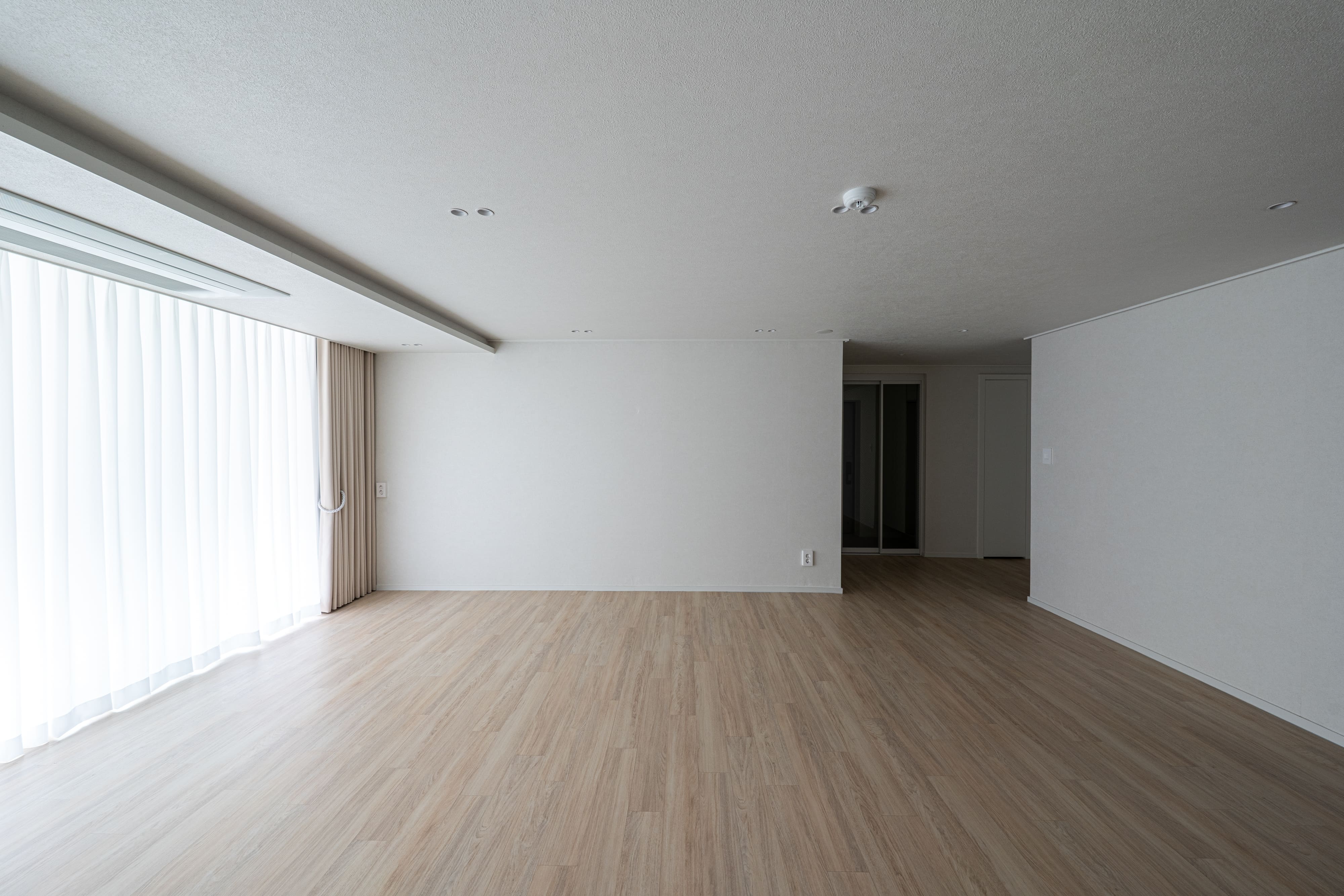 /user/d/designholic/editor/2603/5dc4421a903937ca69570e315d4136b0_1773645955_8145.jpg 이미지크게보기