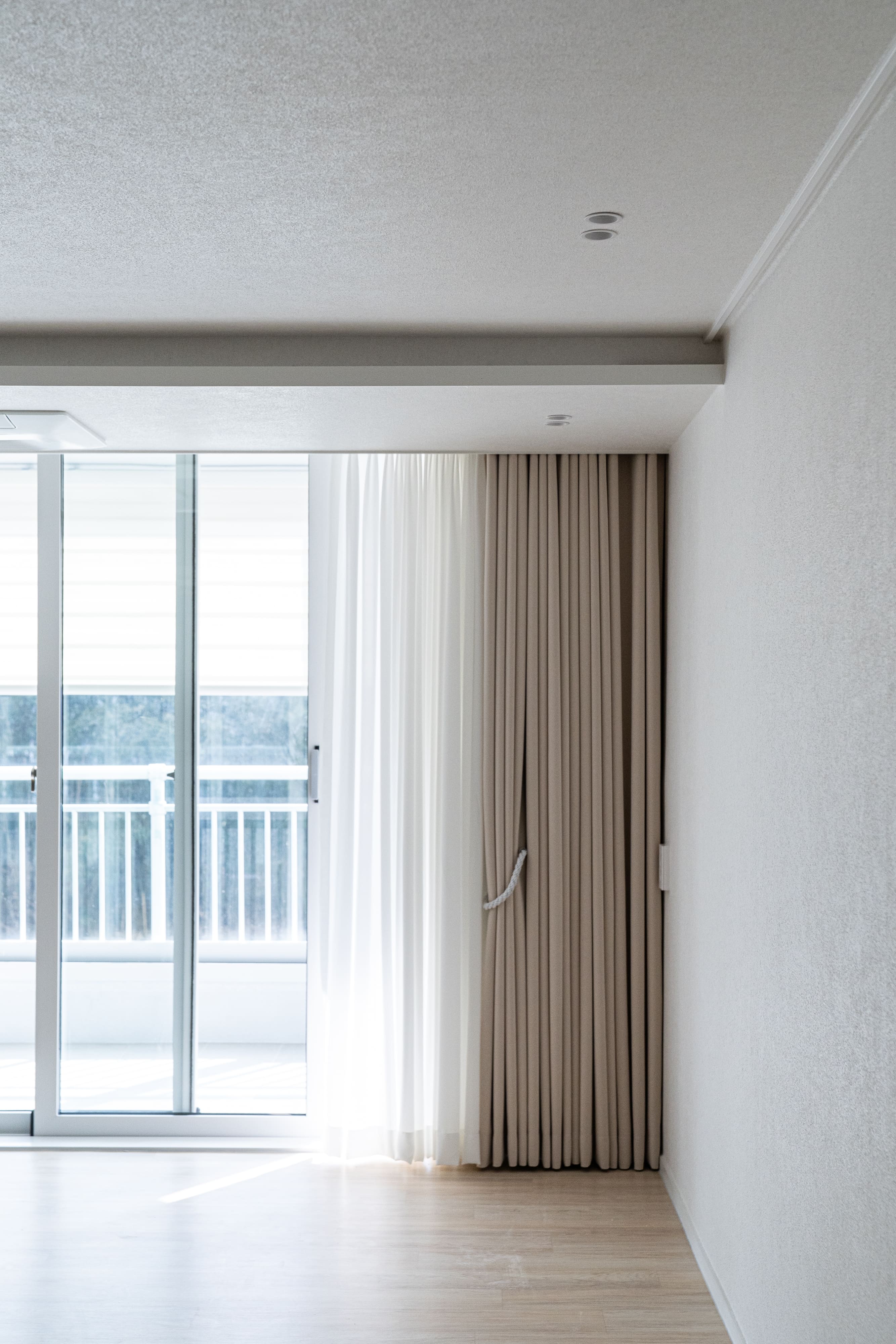 /user/d/designholic/editor/2603/5dc4421a903937ca69570e315d4136b0_1773645989_5367.jpg 이미지크게보기