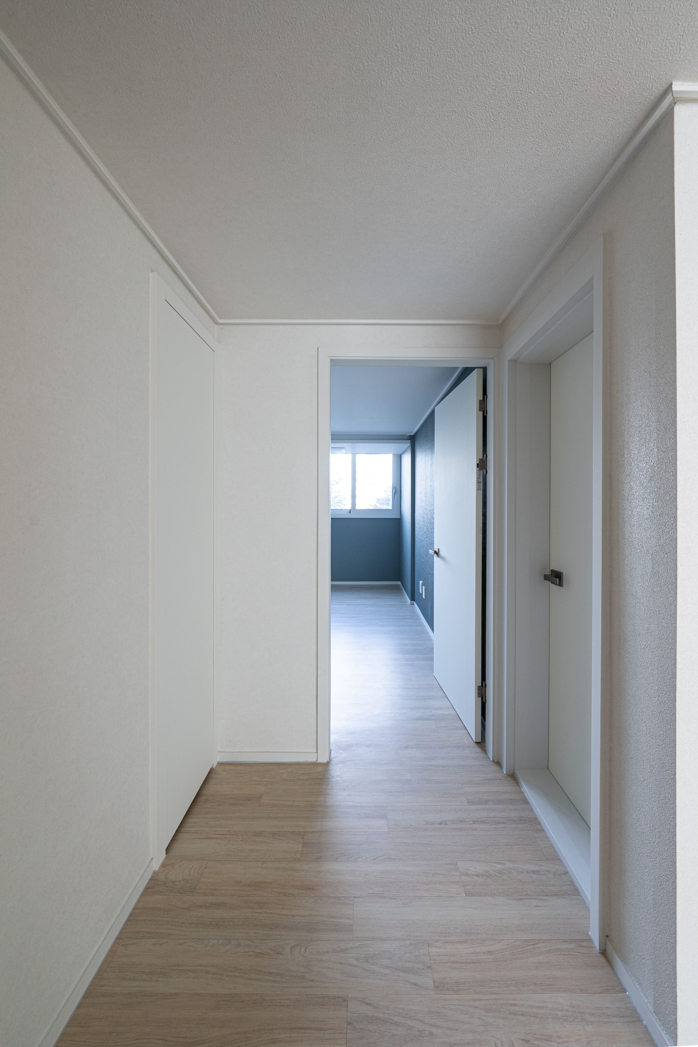 /user/d/designholic/editor/2603/5dc4421a903937ca69570e315d4136b0_1773646060_9719.jpg 이미지크게보기