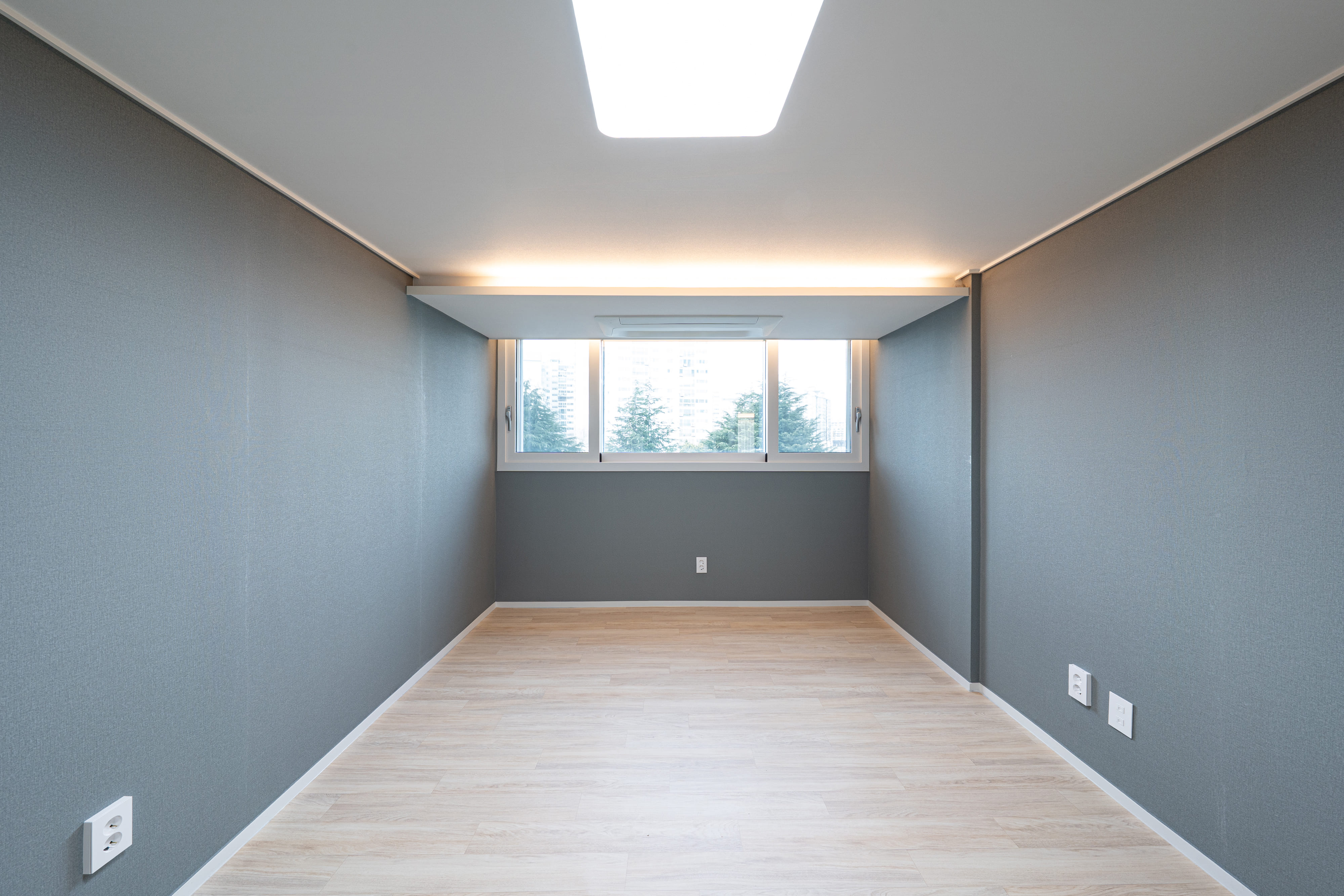 /user/d/designholic/editor/2603/5dc4421a903937ca69570e315d4136b0_1773646066_5441.jpg 이미지크게보기