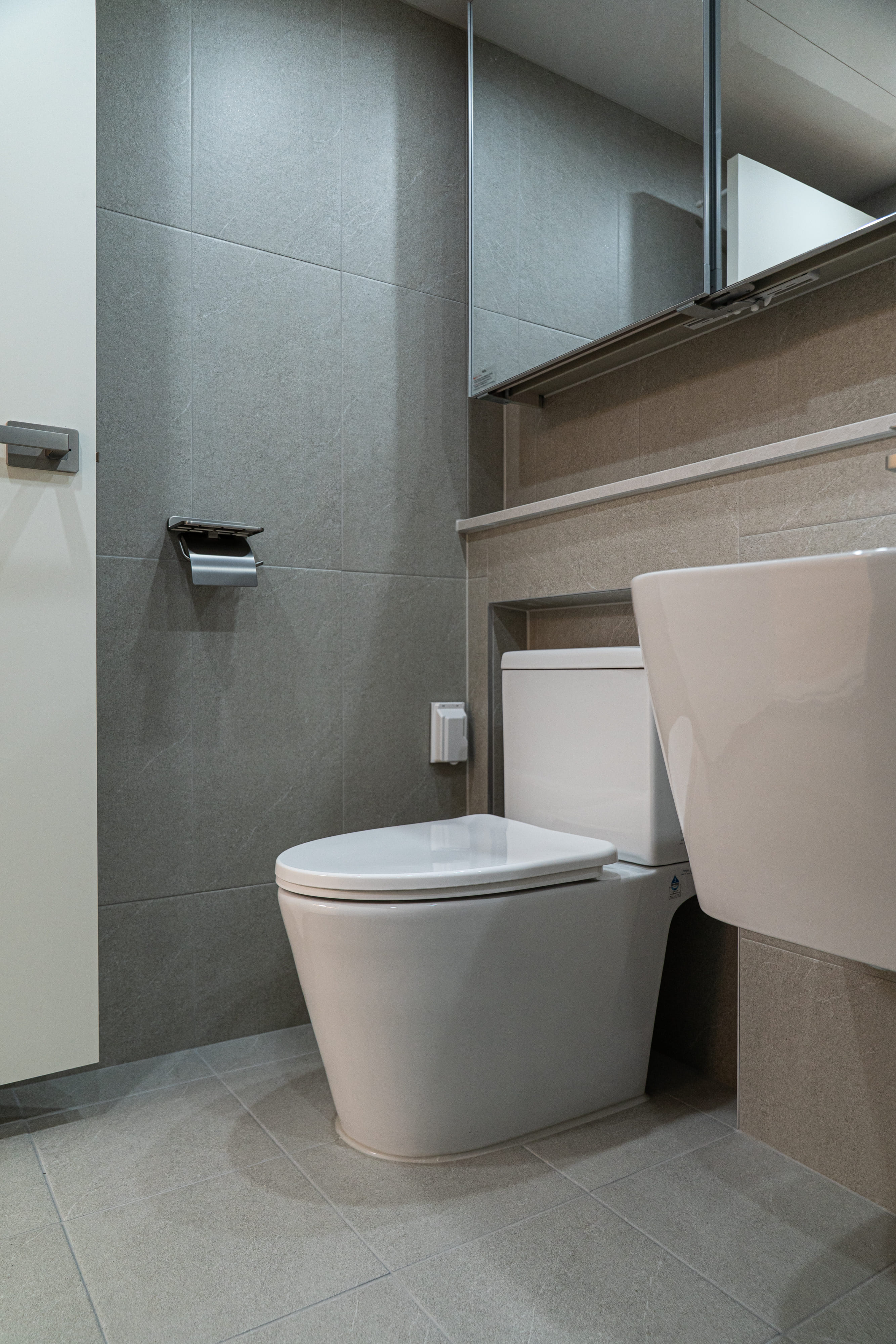 /user/d/designholic/editor/2603/5dc4421a903937ca69570e315d4136b0_1773646376_1993.jpg 이미지크게보기