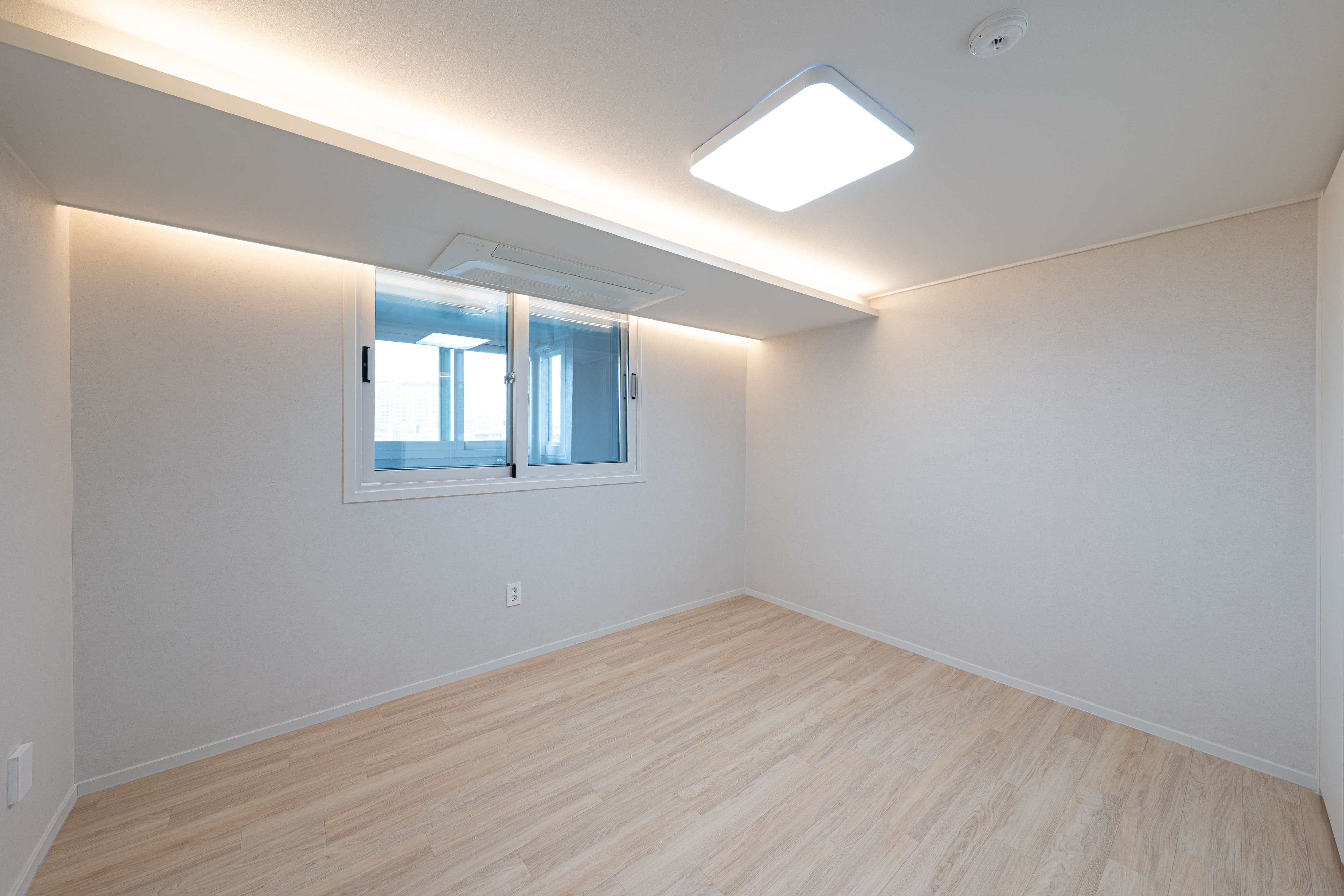 /user/d/designholic/editor/2603/5dc4421a903937ca69570e315d4136b0_1773646390_445.jpg 이미지크게보기