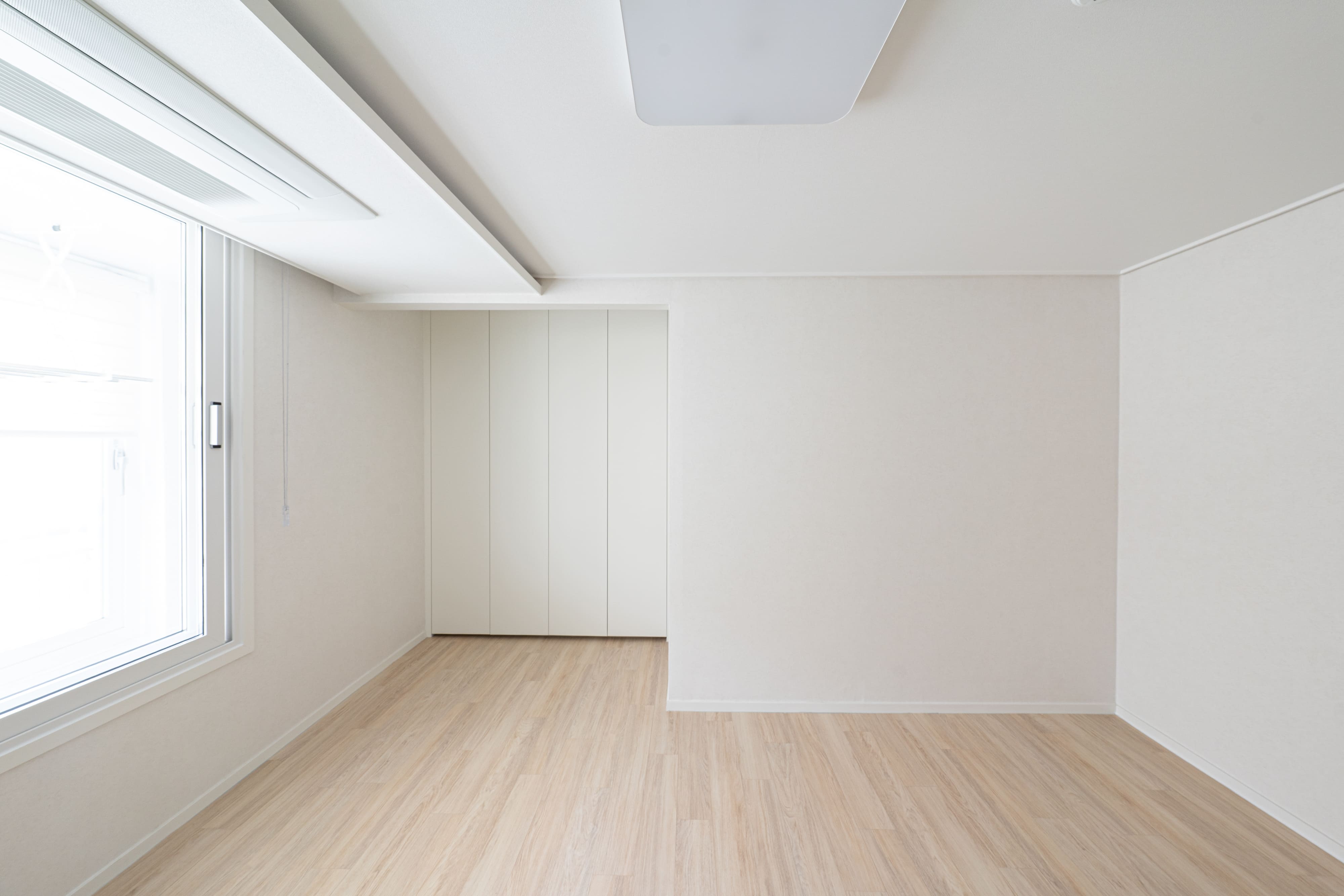 /user/d/designholic/editor/2603/5dc4421a903937ca69570e315d4136b0_1773646392_4932.jpg 이미지크게보기