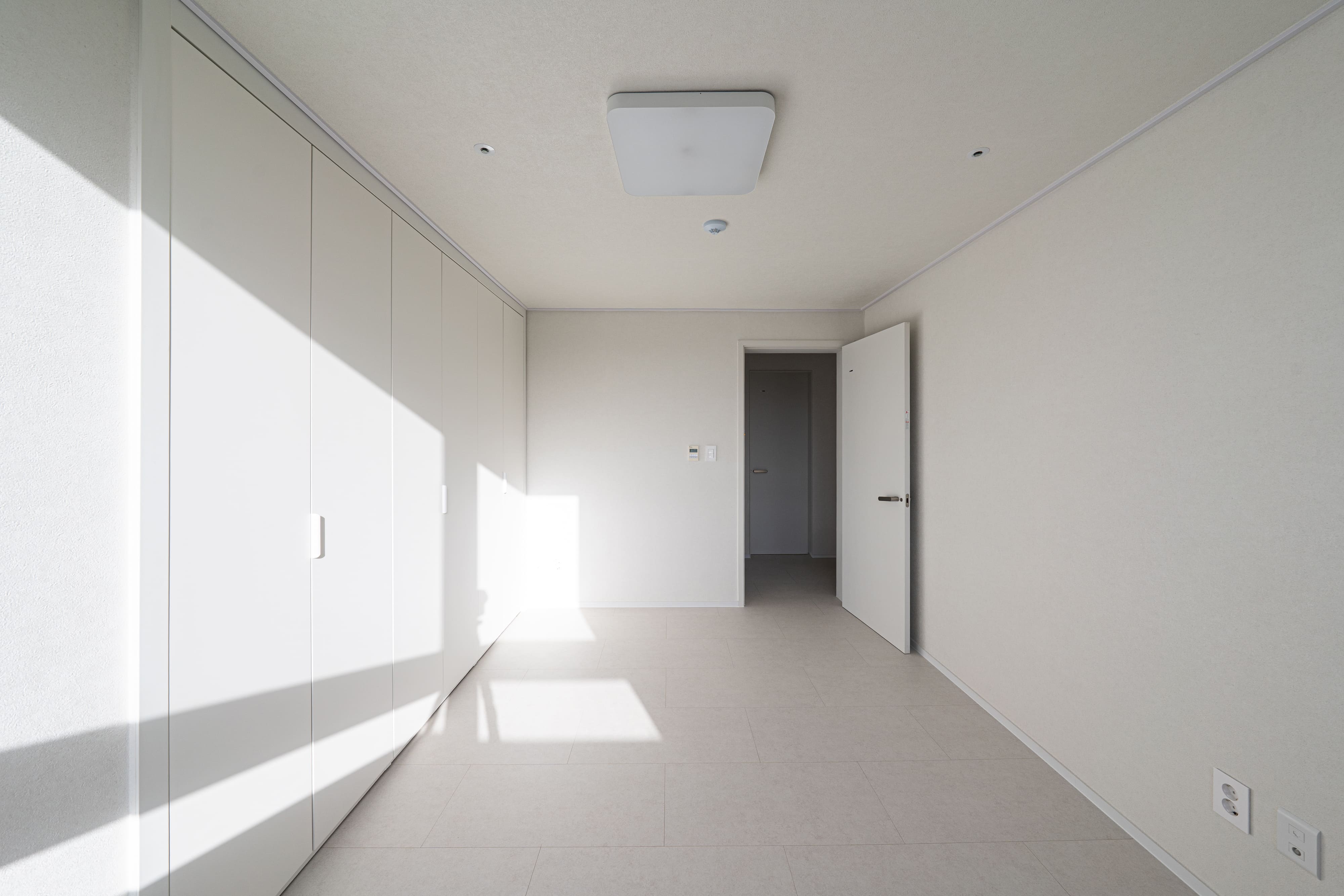 /user/d/designholic/editor/2603/6de5a8facdfc8c0369a31a52b5a096ef_1773821417_3013.jpg 이미지크게보기