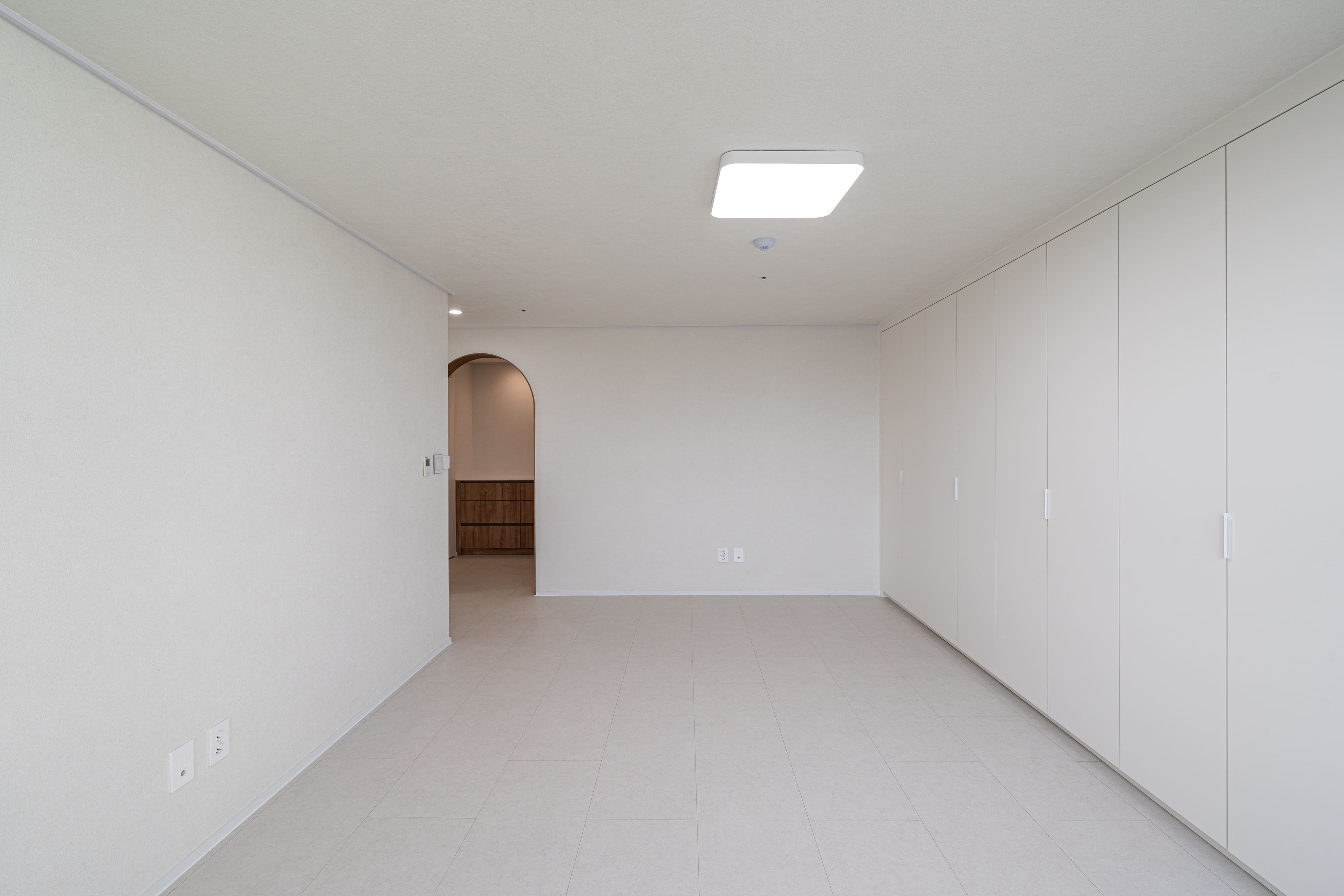 /user/d/designholic/editor/2603/6de5a8facdfc8c0369a31a52b5a096ef_1773821420_2735.jpg 이미지크게보기