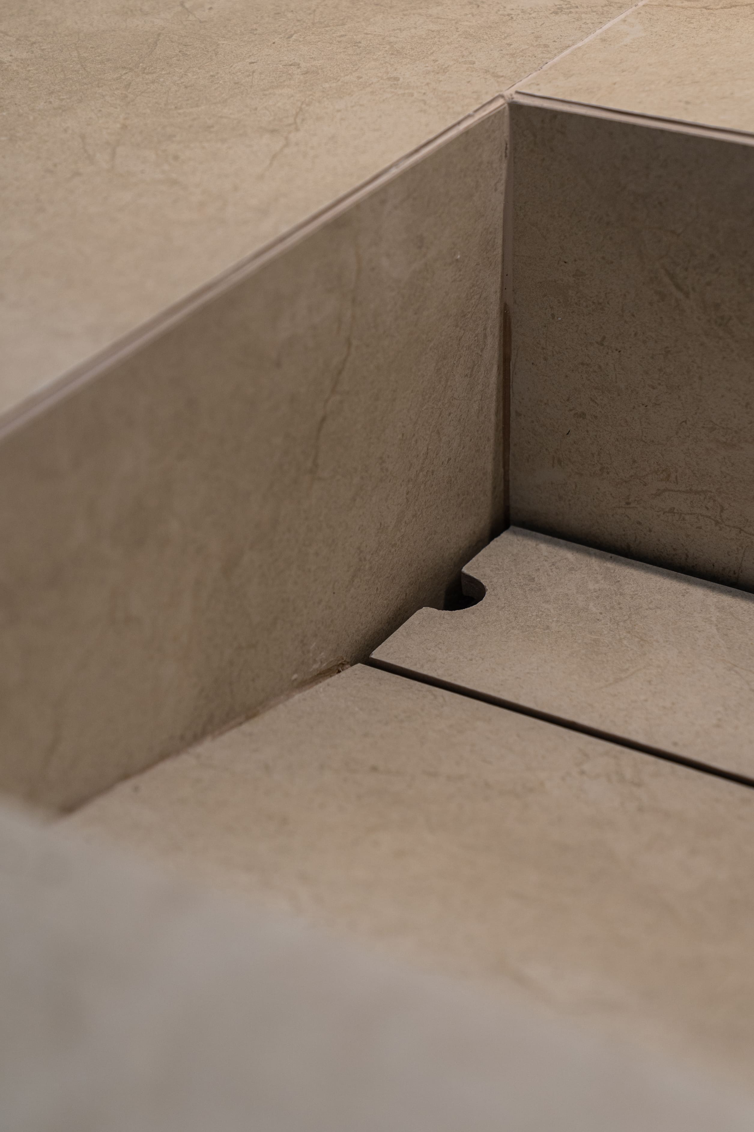 /user/d/designholic/editor/2603/6de5a8facdfc8c0369a31a52b5a096ef_1773821700_3839.jpg 이미지크게보기